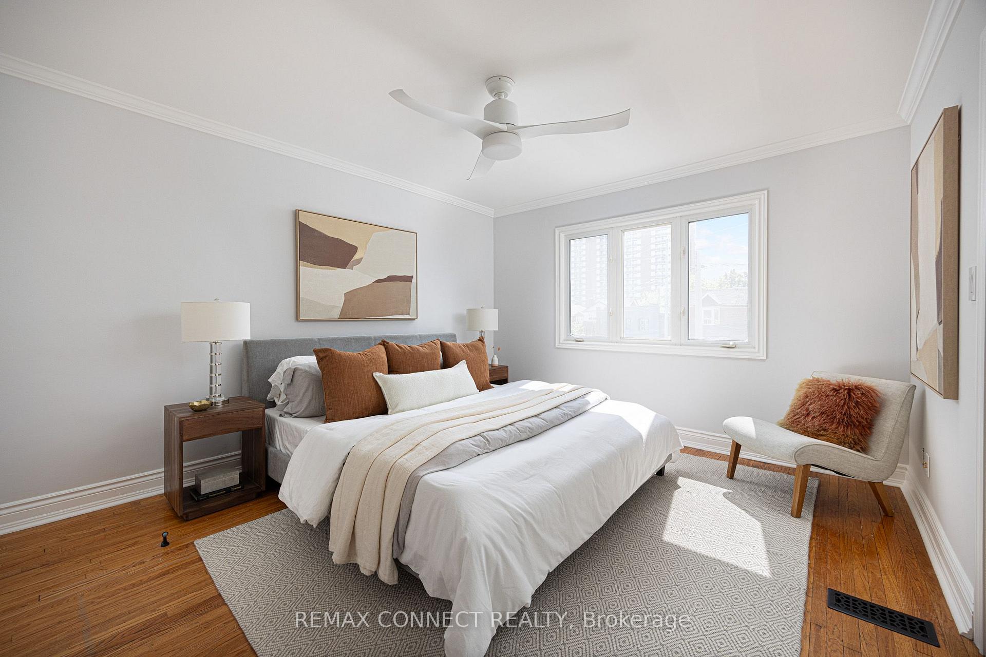 Photo 28 of 2030 Davenport Road, Toronto, Weston-Pellam Park — HOMEH