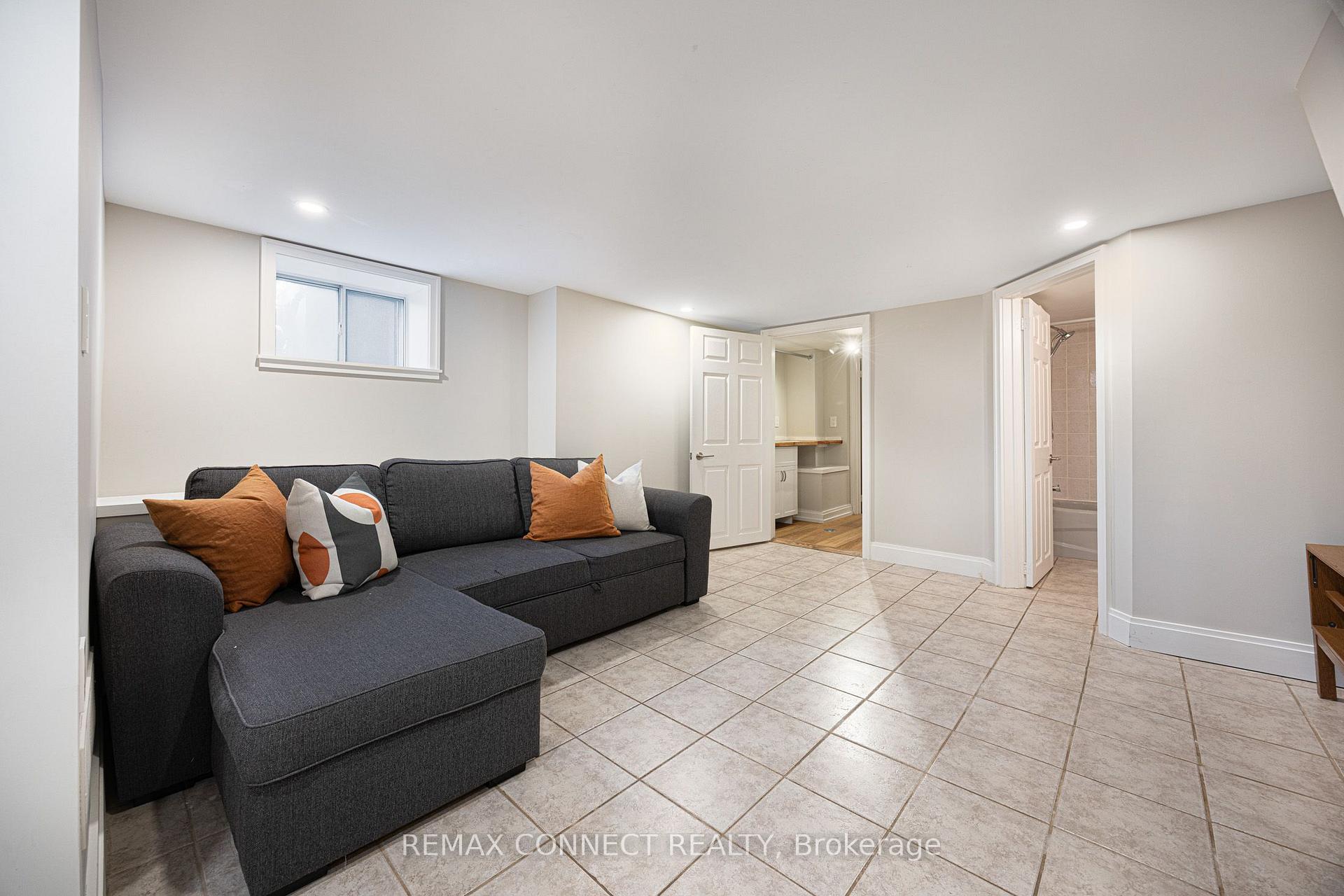 Photo 38 of 2030 Davenport Road, Toronto, Weston-Pellam Park — HOMEH