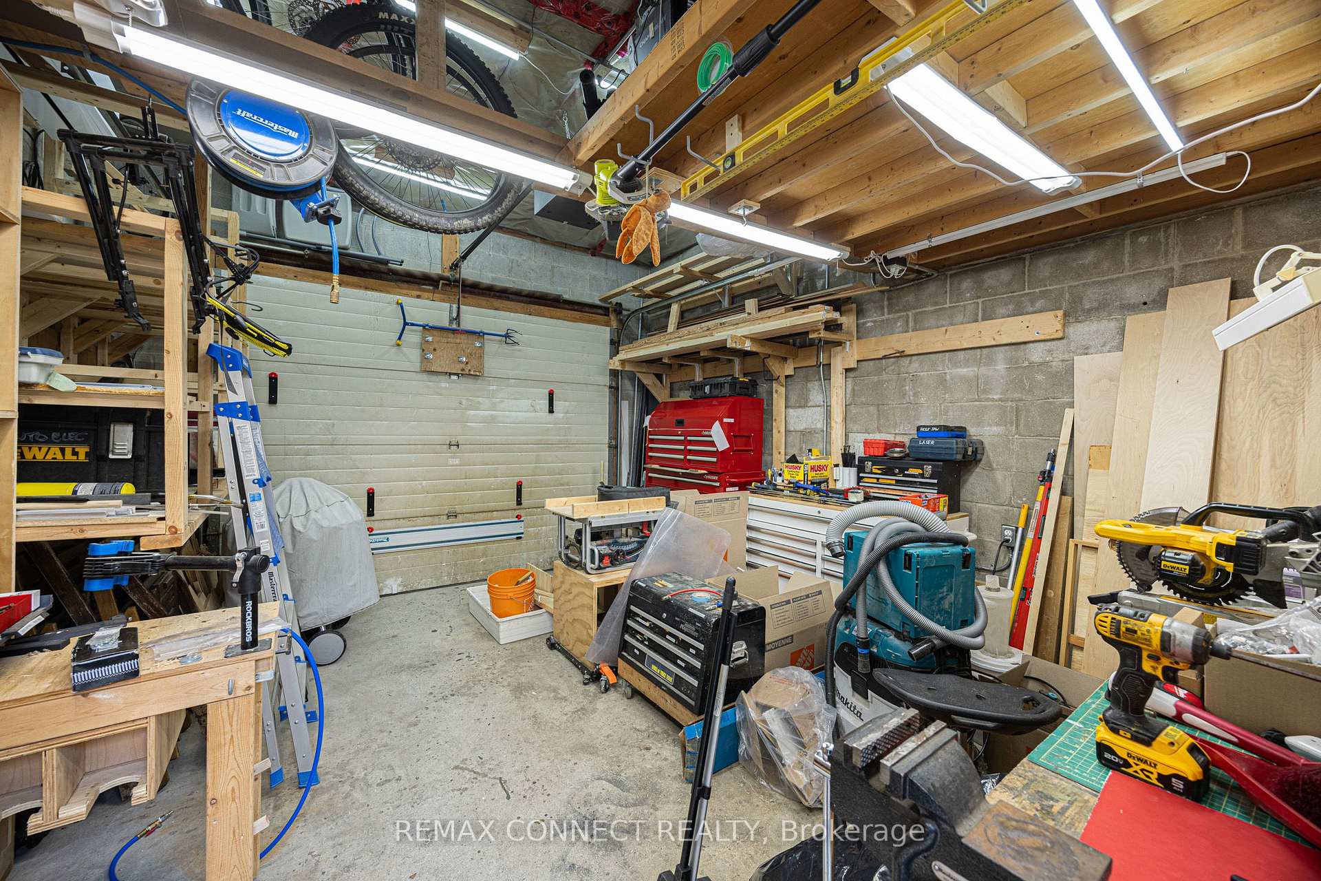 Photo 46 of 2030 Davenport Road, Toronto, Weston-Pellam Park — HOMEH