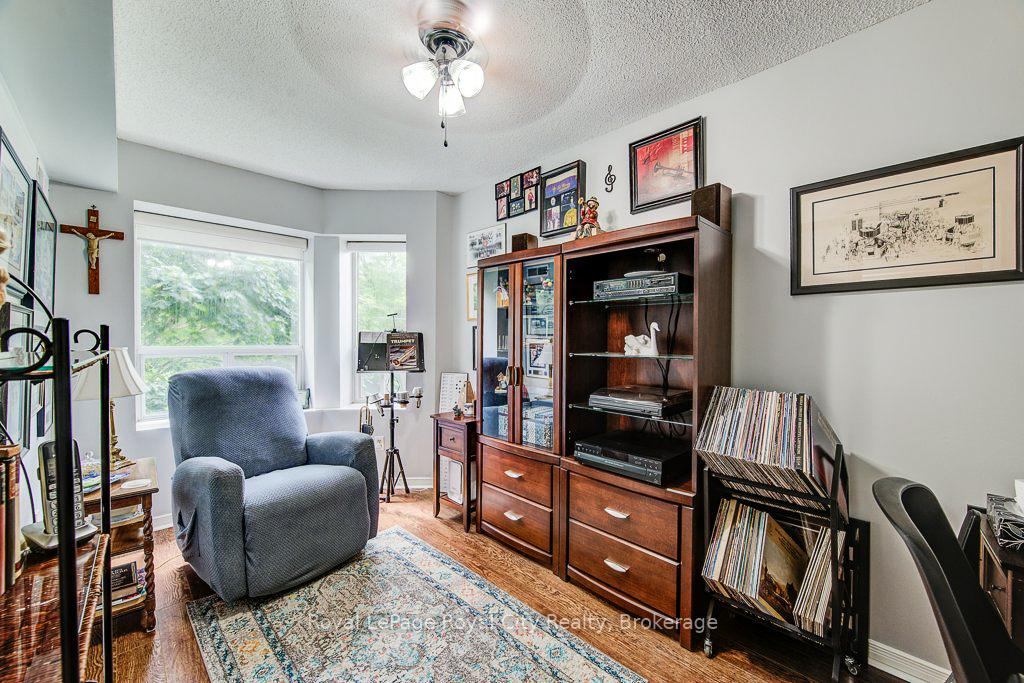 Photo 12 of Unit 204, 281 Bristol Street, Guelph, Junction/Onward Willow — HOMEH