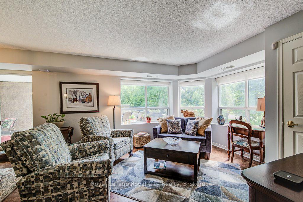 Photo 13 of Unit 204, 281 Bristol Street, Guelph, Junction/Onward Willow — HOMEH