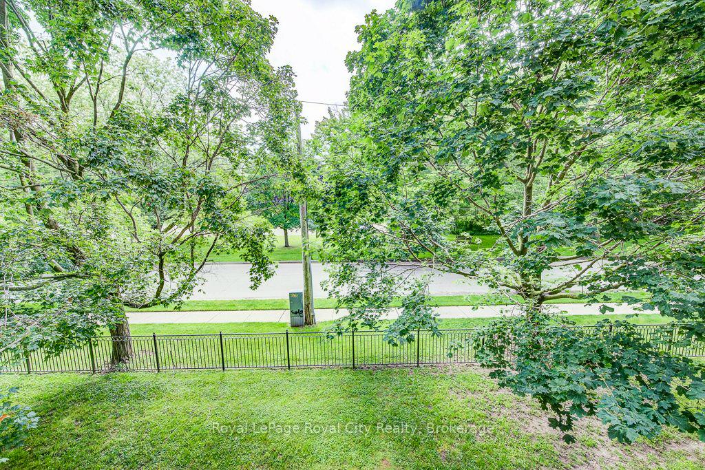Photo 30 of Unit 204, 281 Bristol Street, Guelph, Junction/Onward Willow — HOMEH