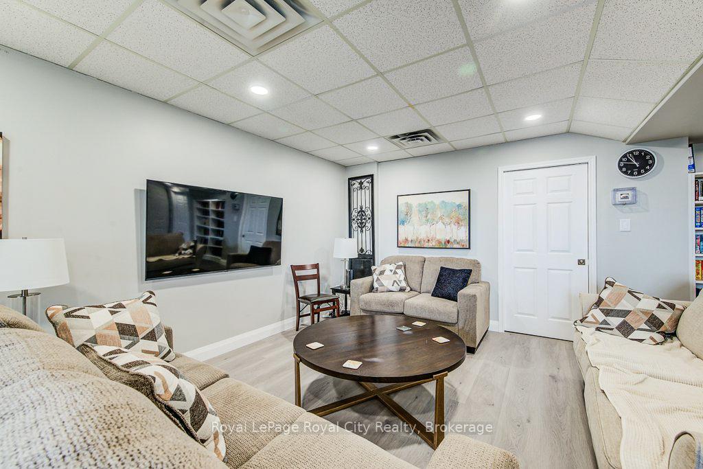 Photo 31 of Unit 204, 281 Bristol Street, Guelph, Junction/Onward Willow — HOMEH