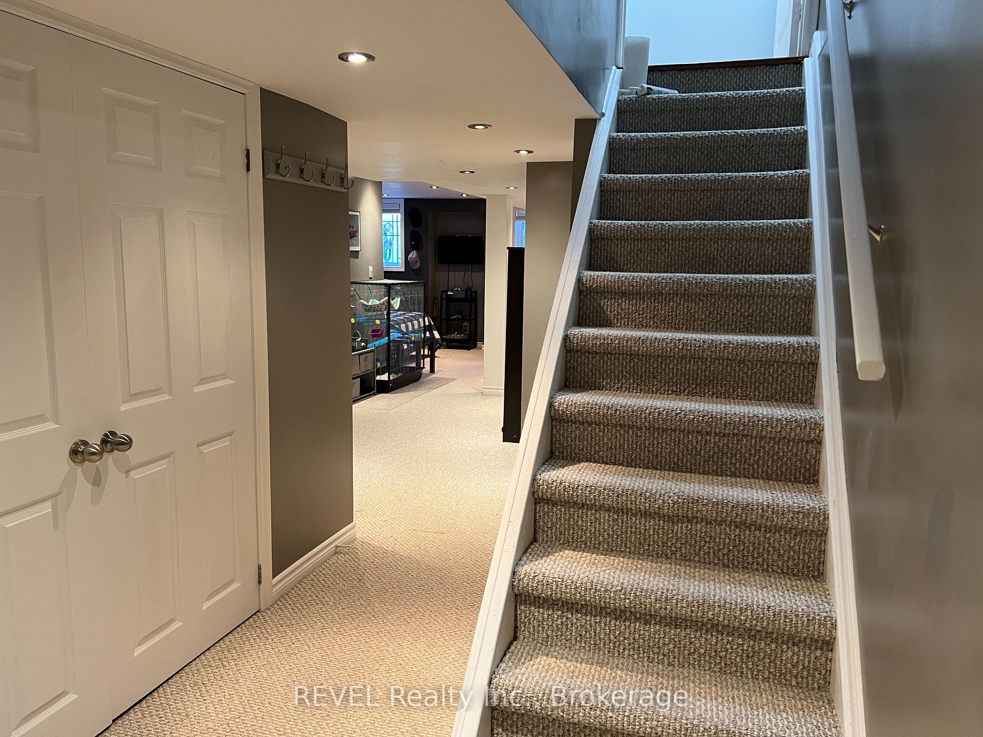 Photo 18 of 18 Mackenzie King Avenue, St. Catharines, Secord Woods — HOMEH