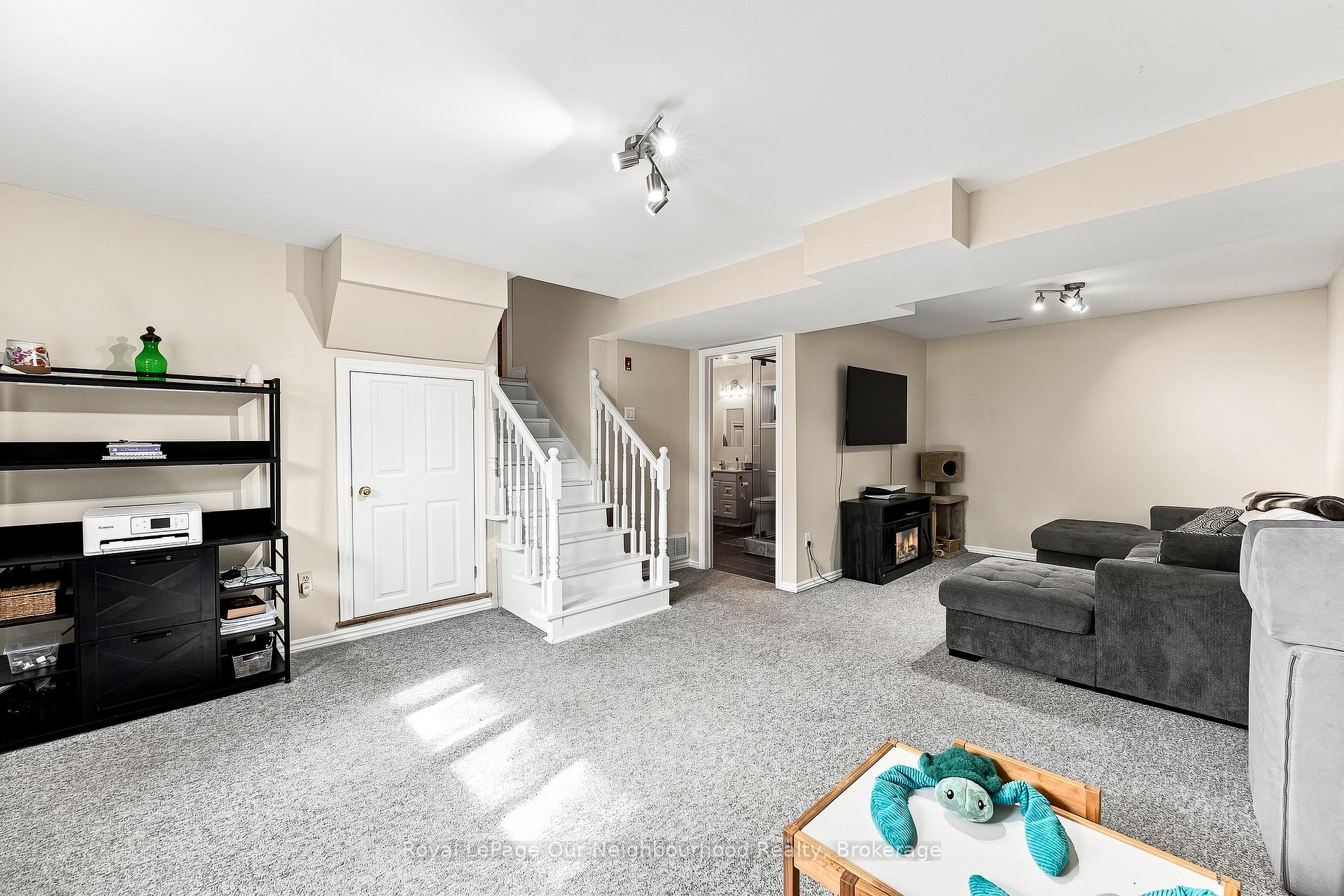 Photo 32 of 4 Matilda Drive, Kawartha Lakes, Emily — HOMEH
