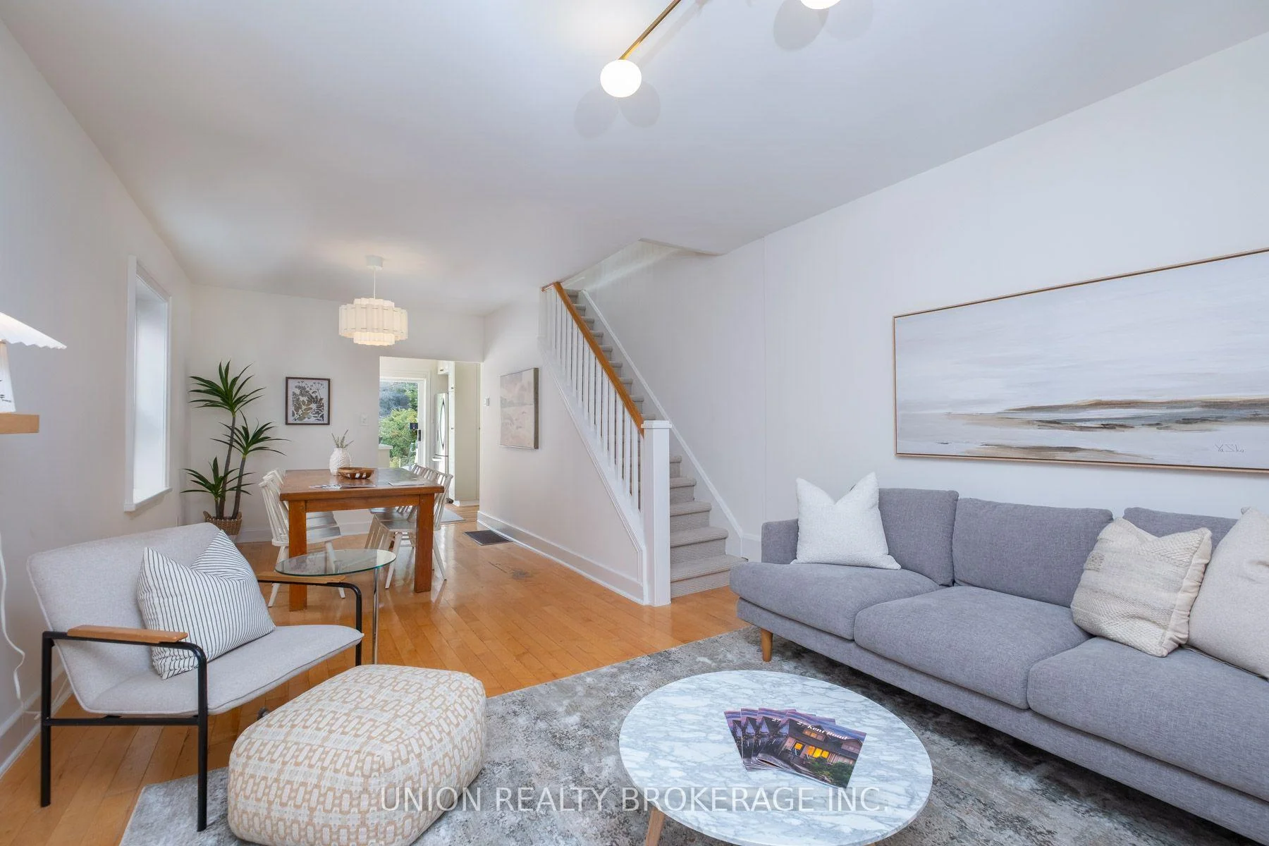 Photo 21 of 27 Kent Road, Toronto, Greenwood-Coxwell — HOMEH