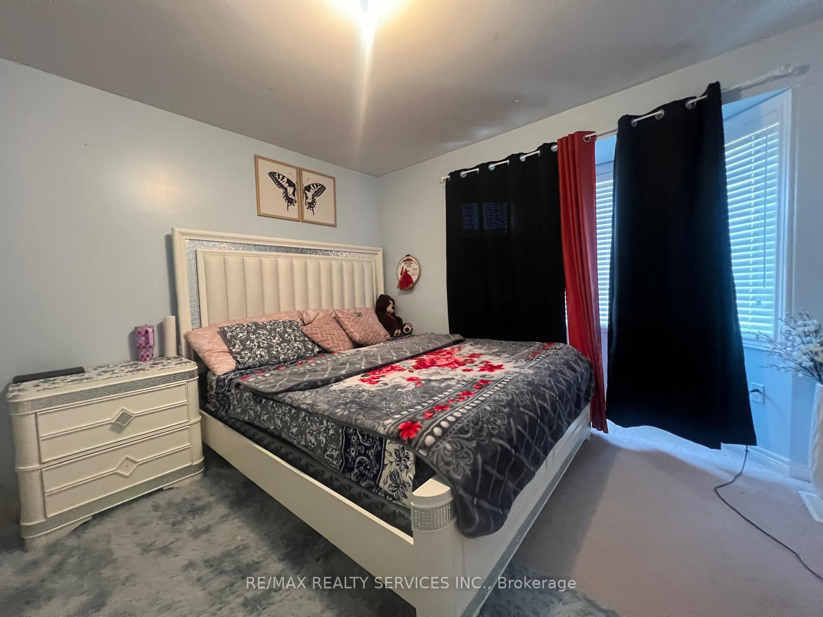 Photo 12 of 3 Noranda Crescent, Brampton, Bram West — HOMEH