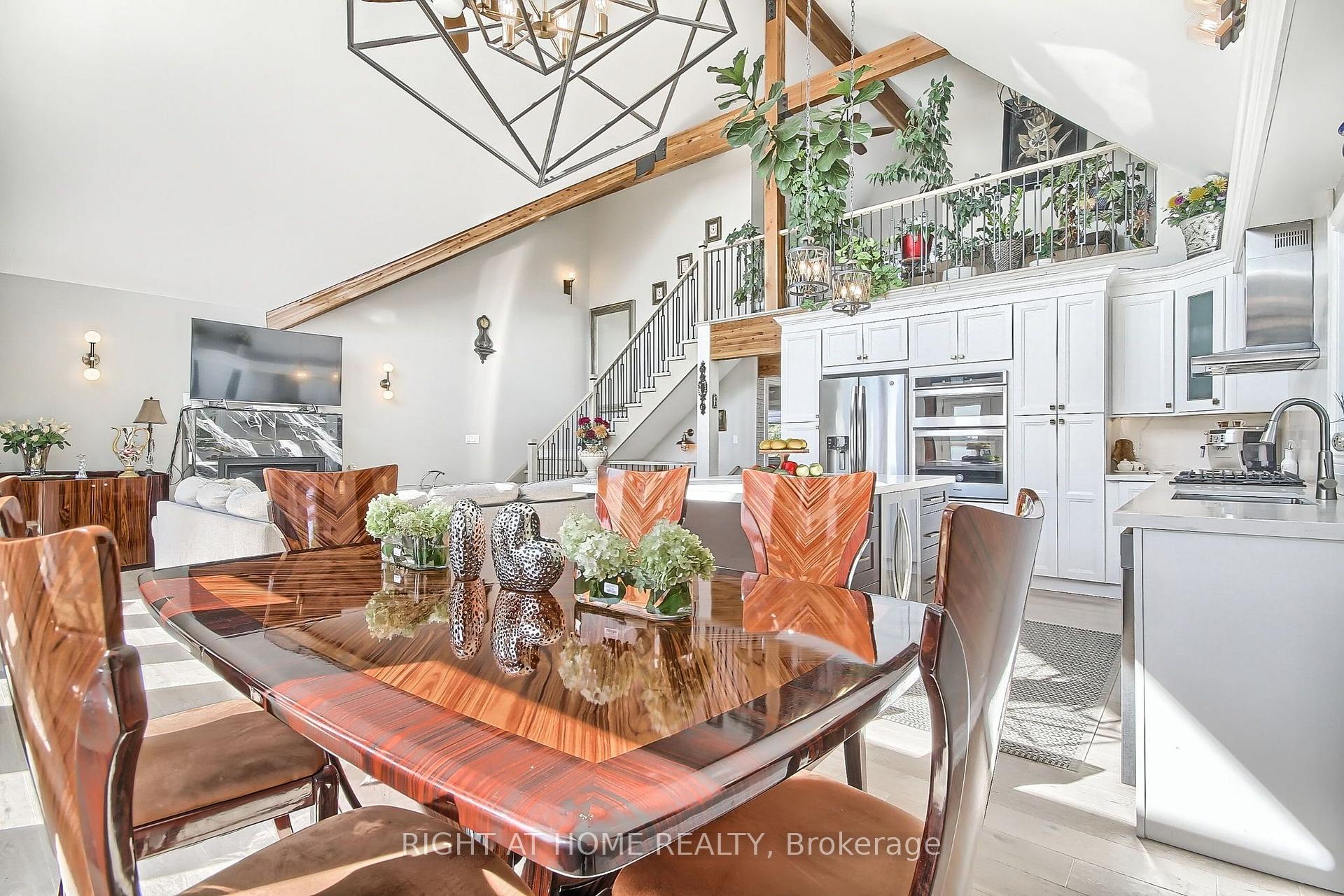 Photo 16 of 26 Beach Road, Kawartha Lakes, Mariposa — HOMEH