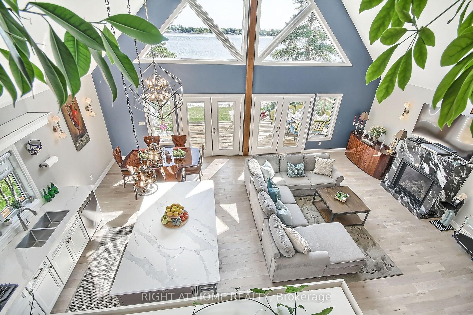 Photo 18 of 26 Beach Road, Kawartha Lakes, Mariposa — HOMEH