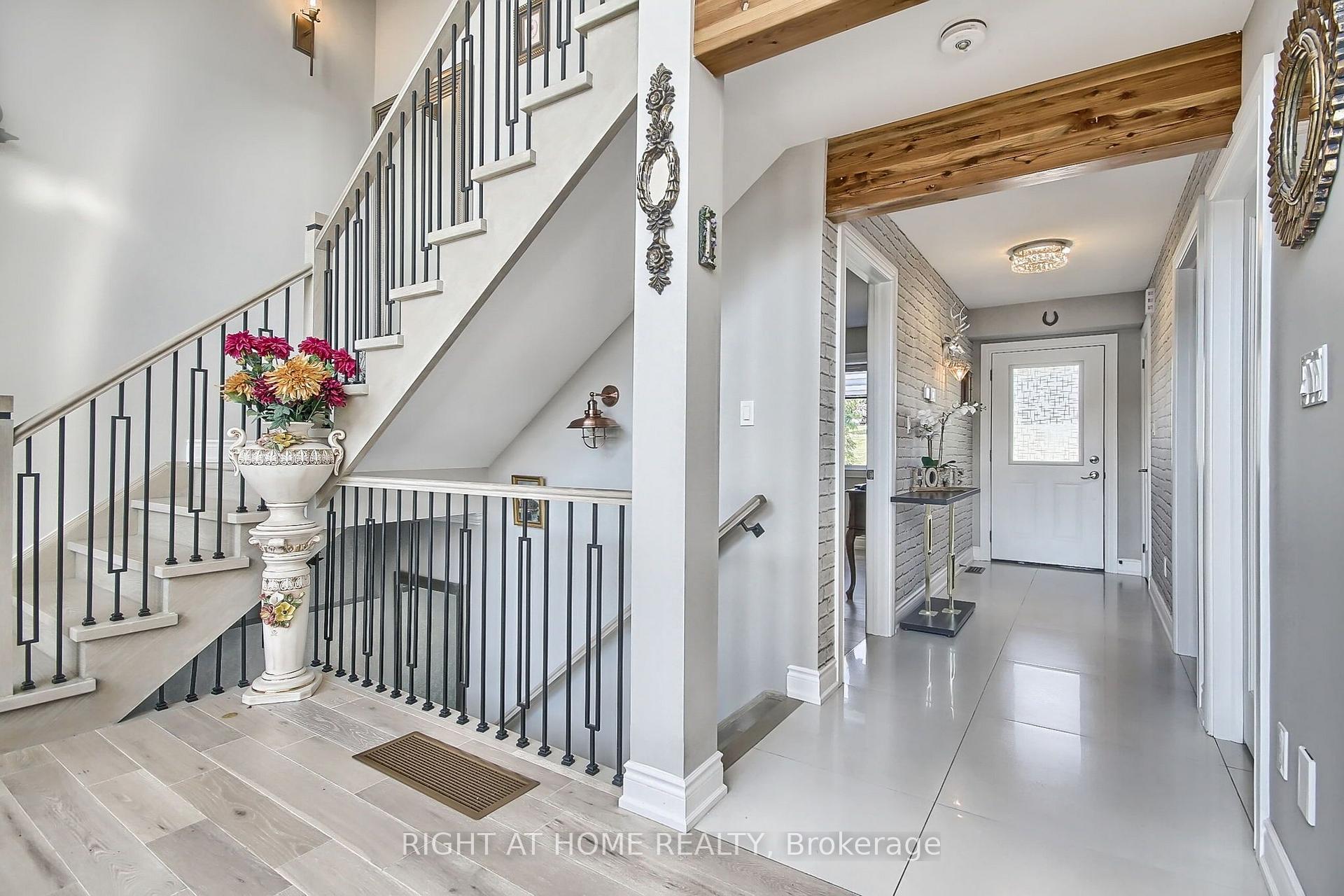 Photo 20 of 26 Beach Road, Kawartha Lakes, Mariposa — HOMEH