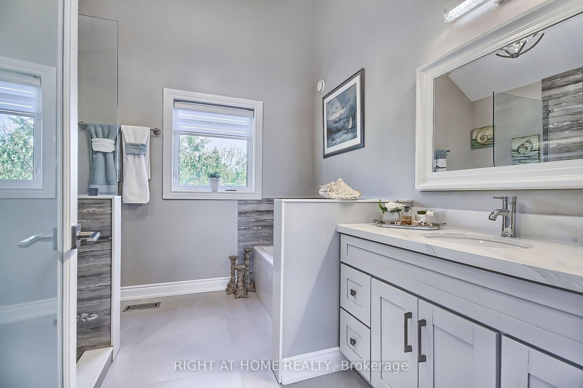 Photo 30 of 26 Beach Road, Kawartha Lakes, Mariposa — HOMEH