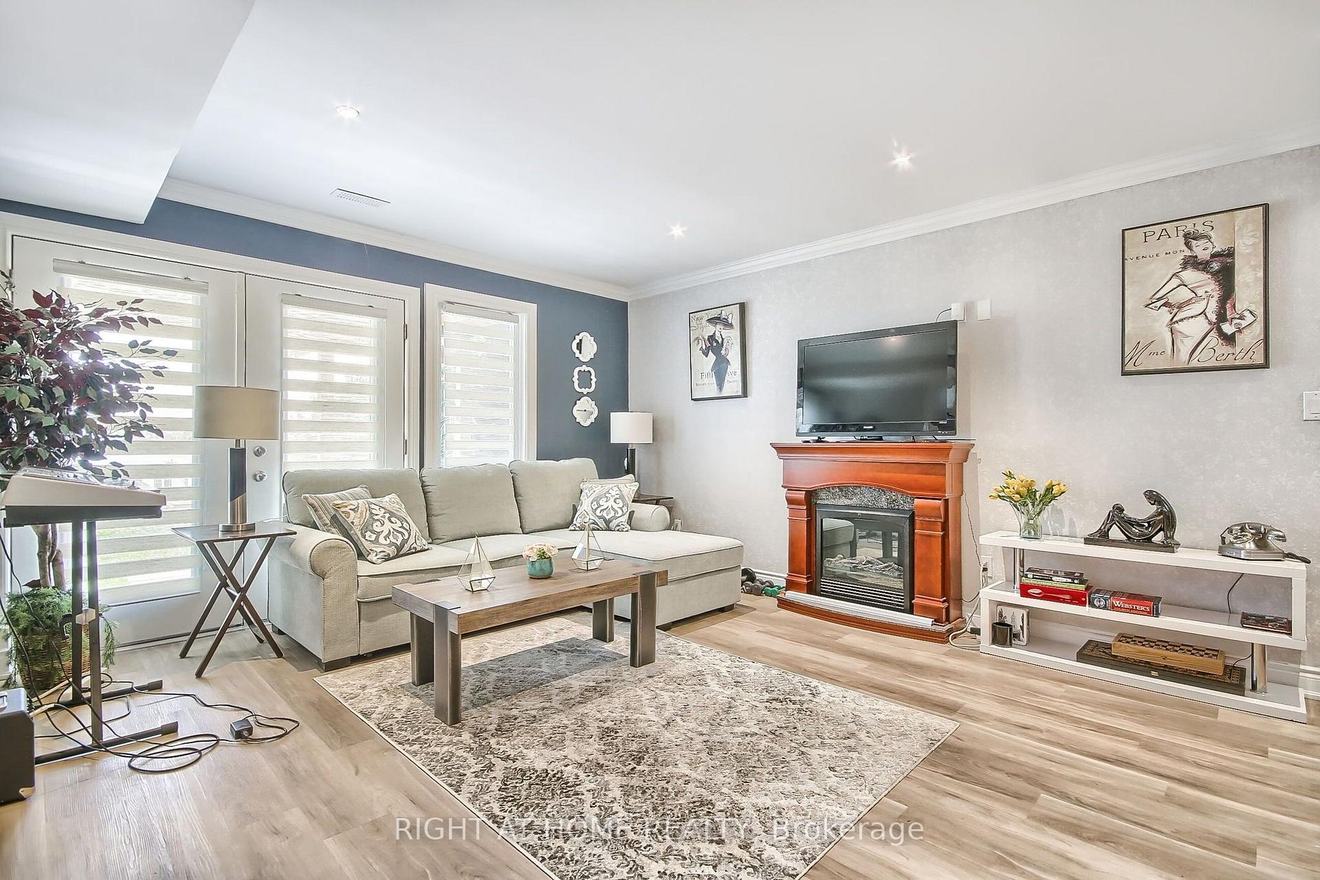 Photo 35 of 26 Beach Road, Kawartha Lakes, Mariposa — HOMEH
