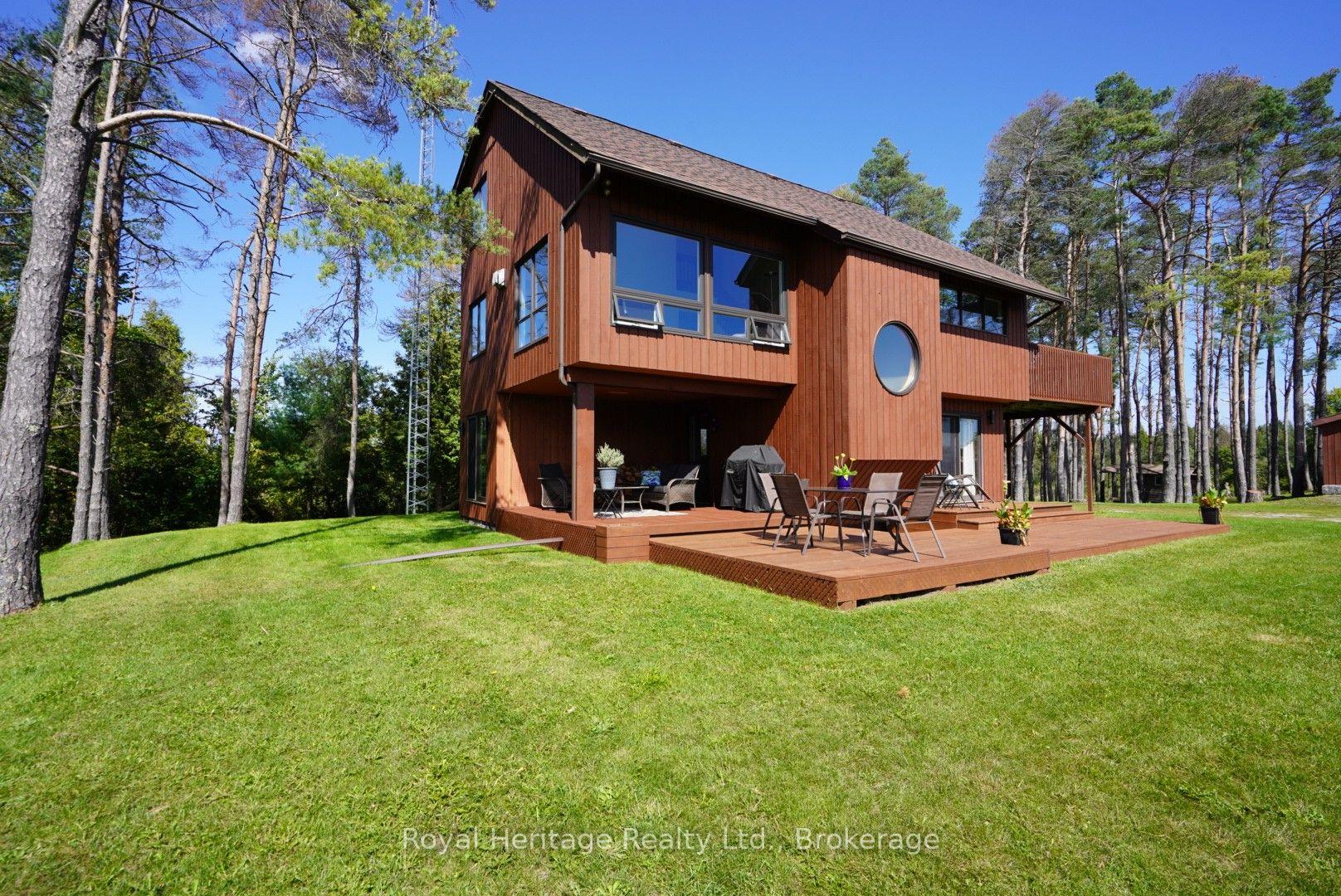 Photo 4 of 215 Fifth Line Dummer South Road, Douro-Dummer — HOMEH