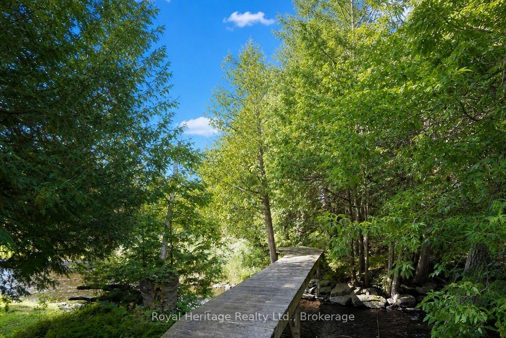 Photo 41 of 215 Fifth Line Dummer South Road, Douro-Dummer — HOMEH