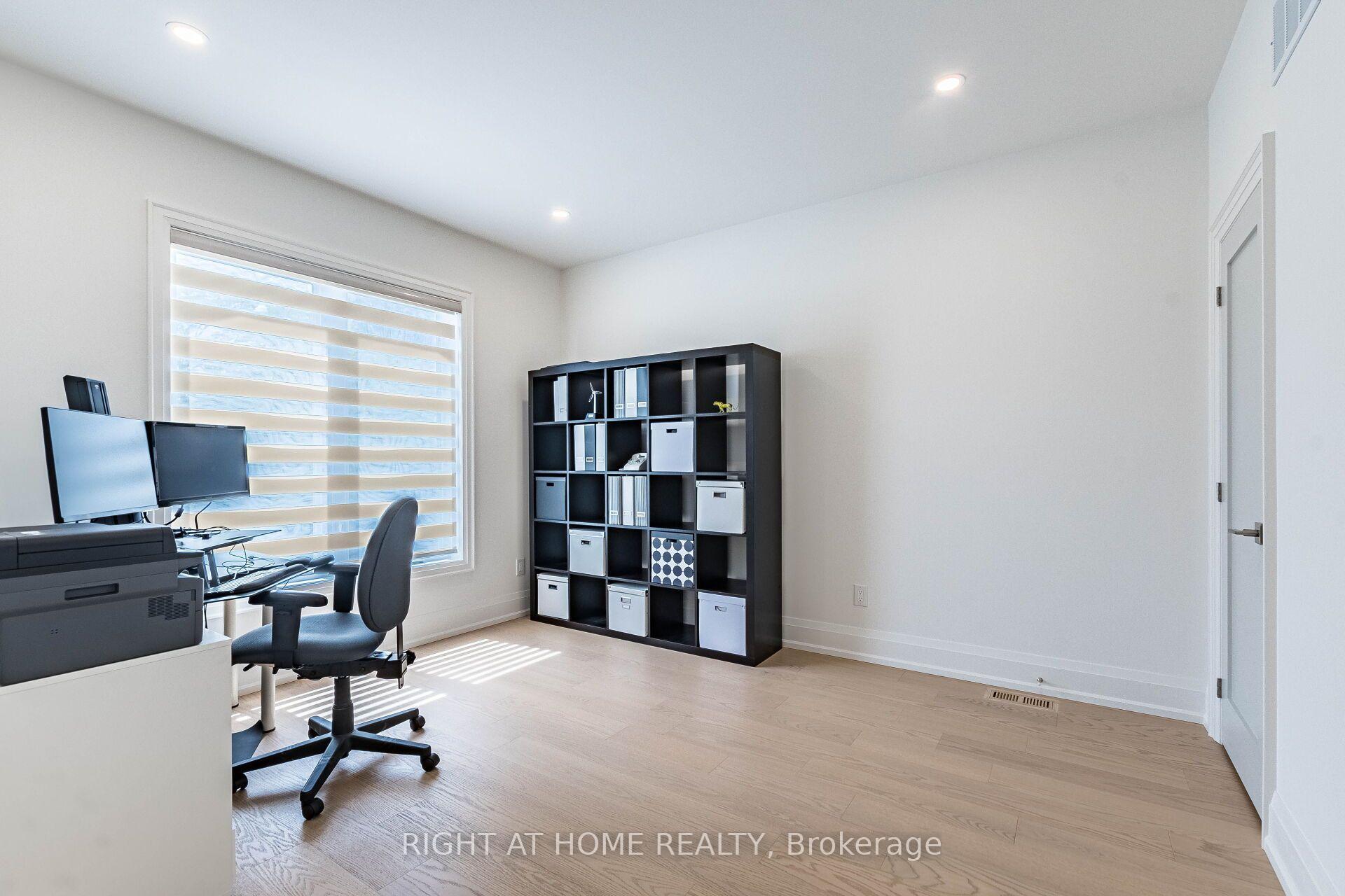 Photo 22 of 12 Thames Avenue, Etobicoke, Alderwood — HOMEH