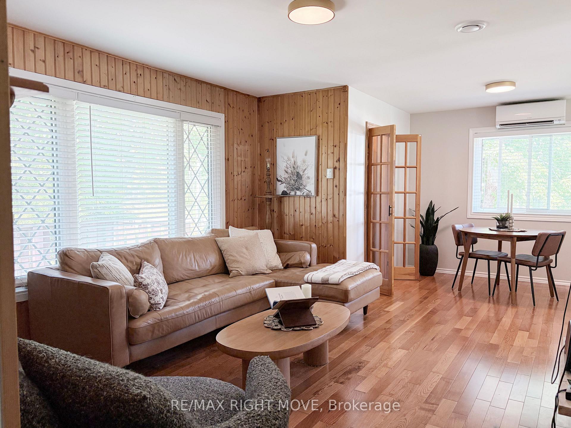 Photo 10 of 8020 Park Lane Crescent, Ramara, Rural Ramara — HOMEH