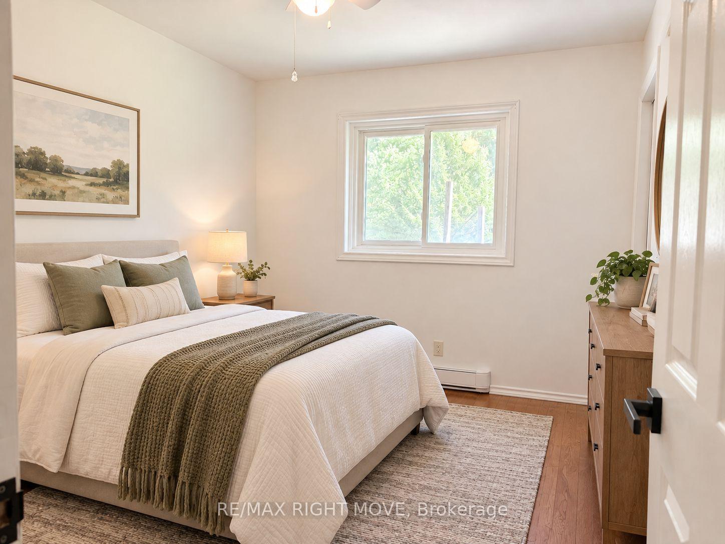 Photo 12 of 8020 Park Lane Crescent, Ramara, Rural Ramara — HOMEH