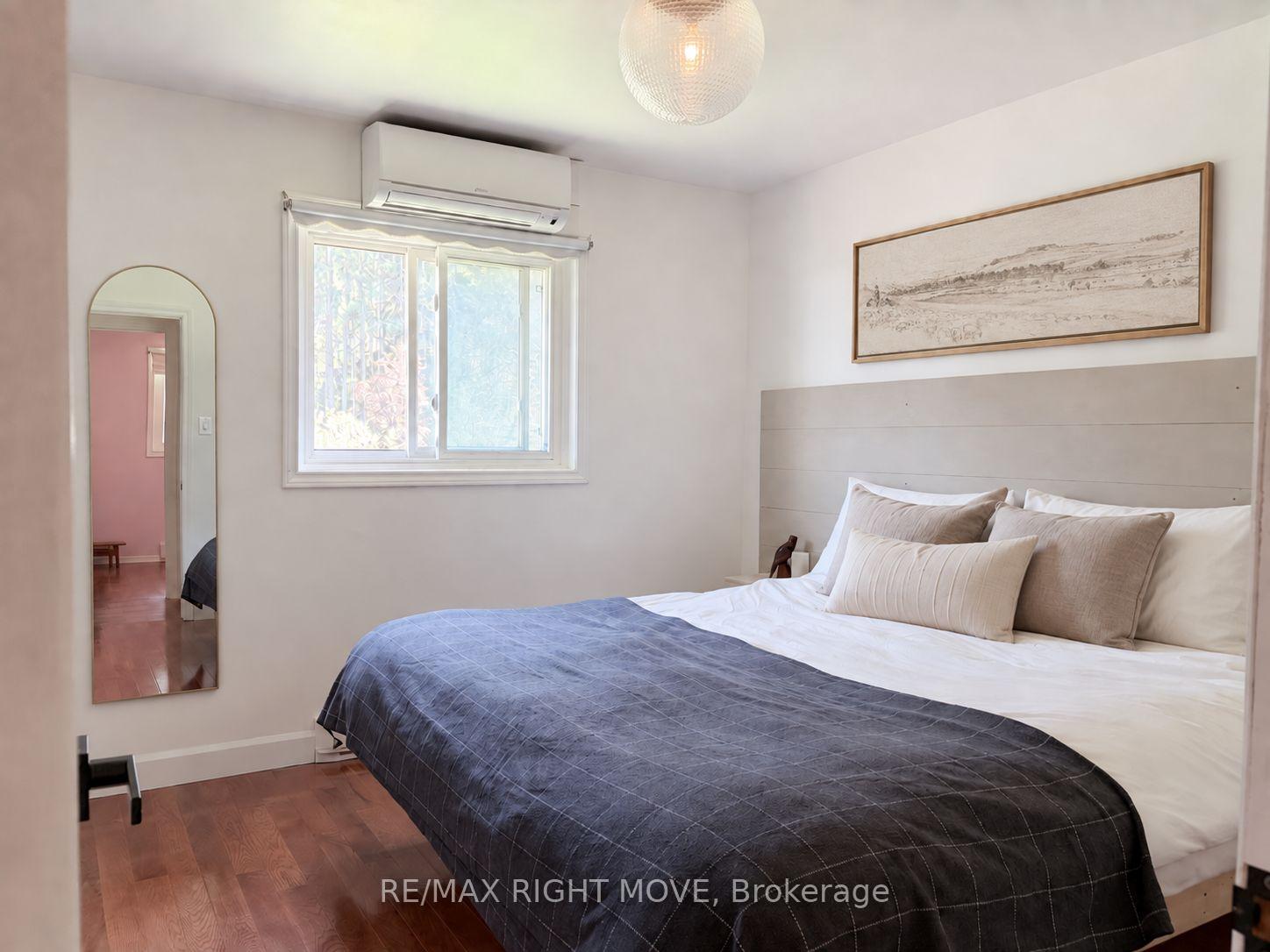 Photo 13 of 8020 Park Lane Crescent, Ramara, Rural Ramara — HOMEH