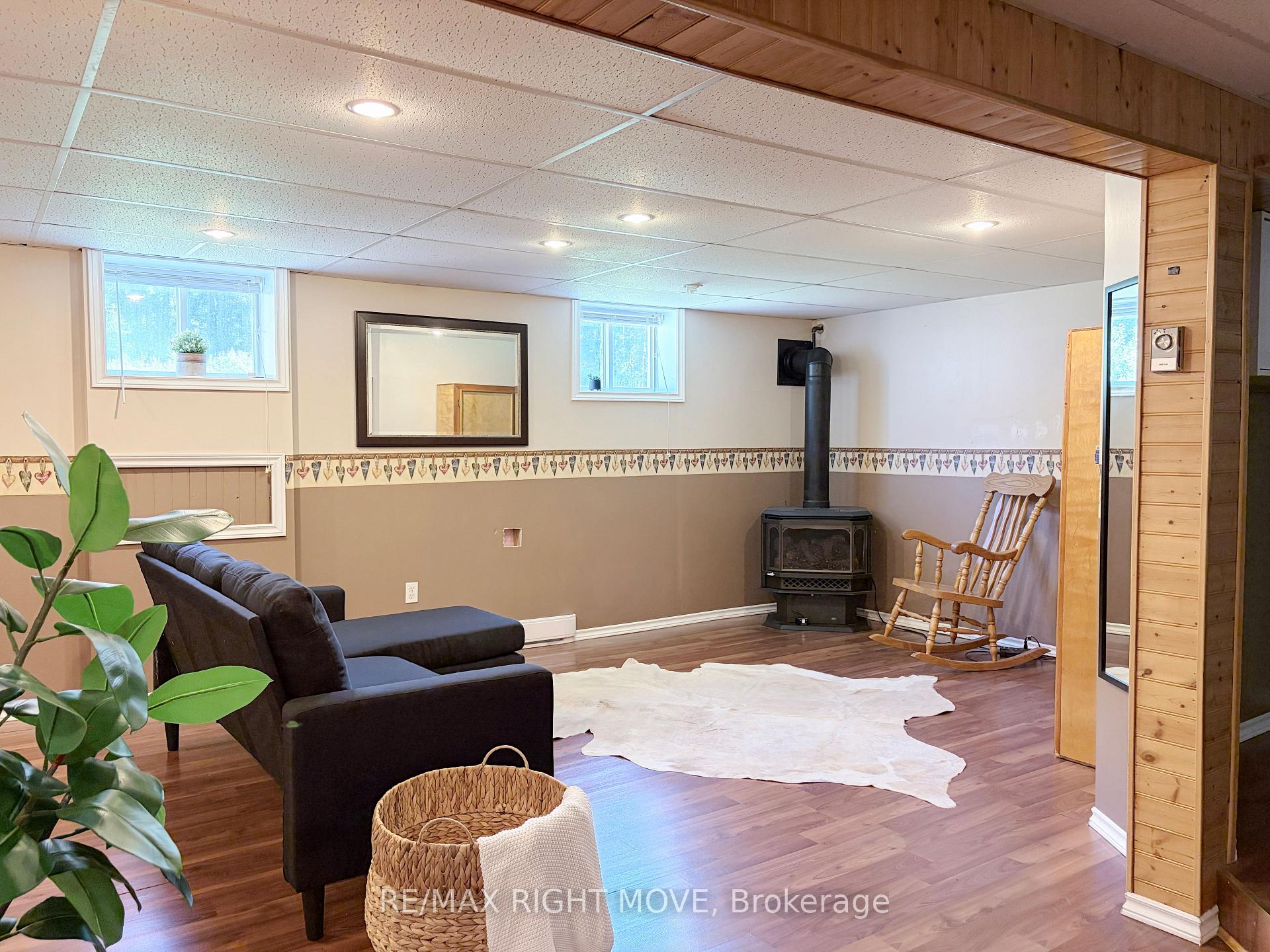 Photo 19 of 8020 Park Lane Crescent, Ramara, Rural Ramara — HOMEH