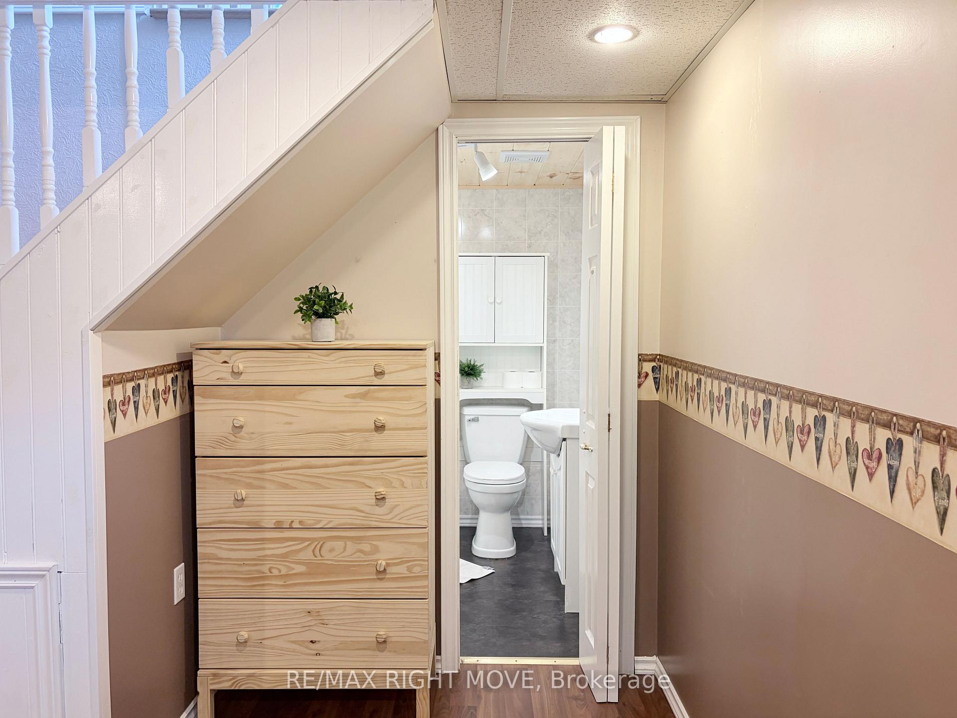 Photo 20 of 8020 Park Lane Crescent, Ramara, Rural Ramara — HOMEH