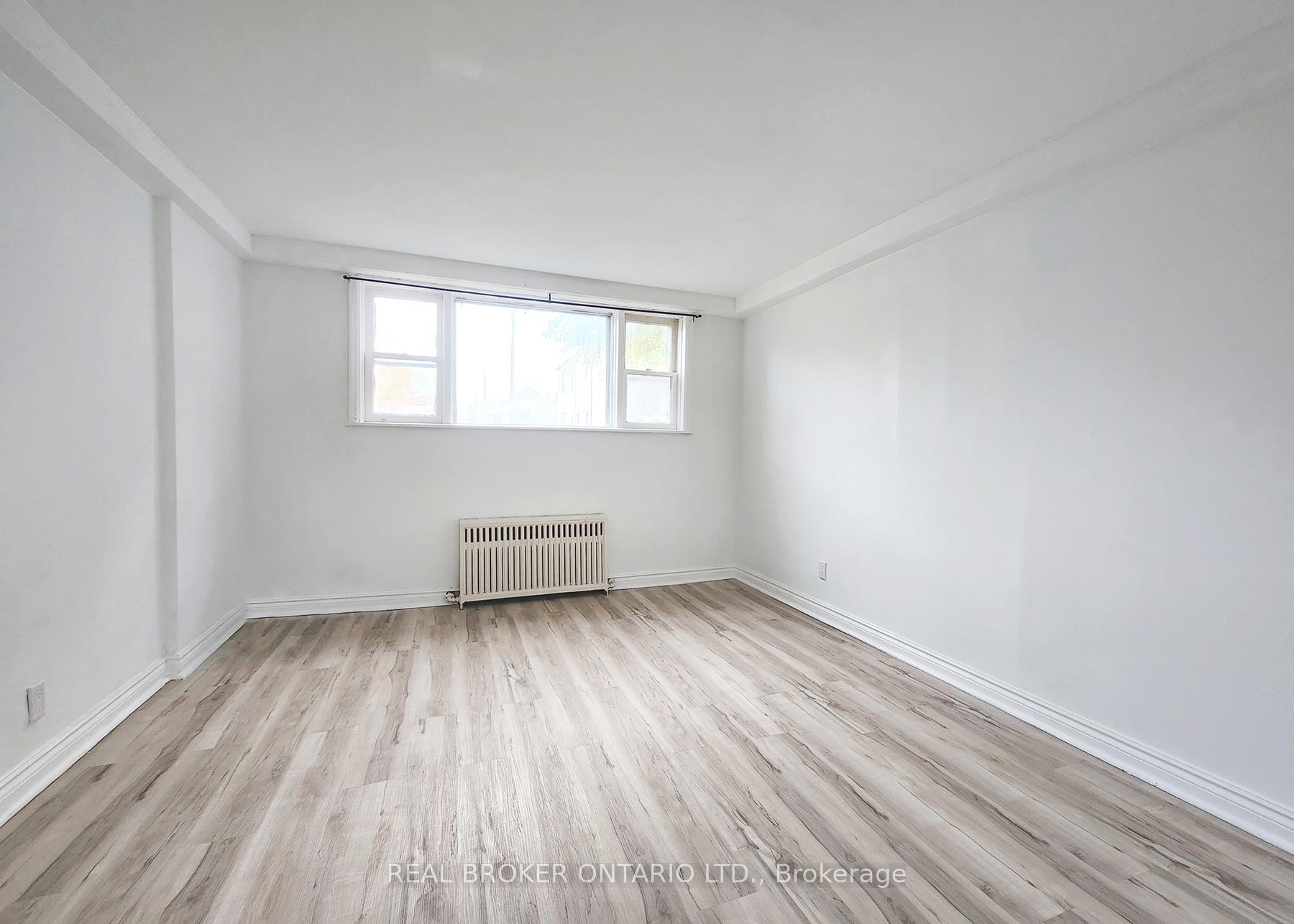 Photo 4 of Unit 1, 388 Winona Drive, Toronto, Oakwood Village — HOMEH