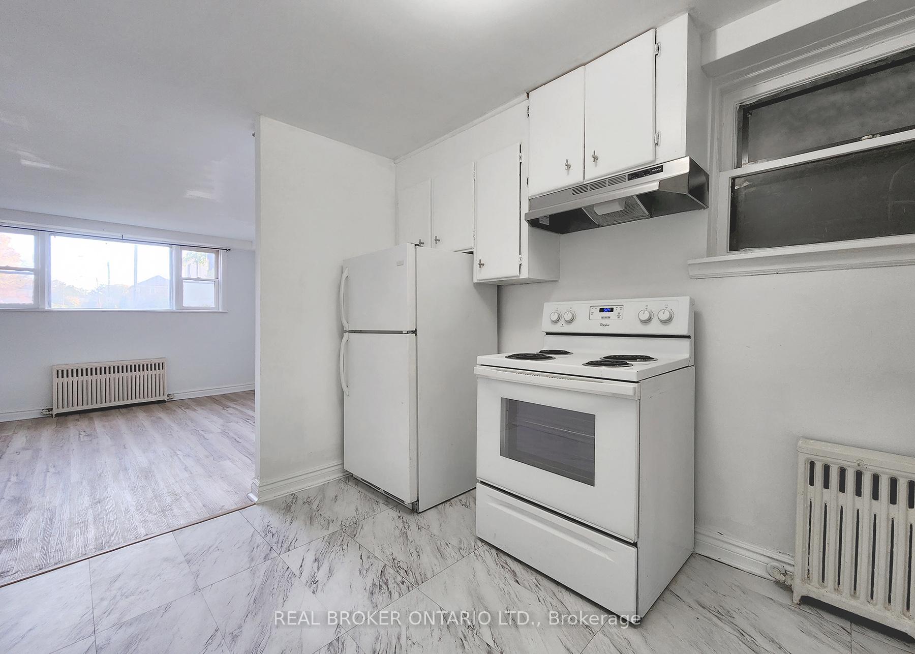 Photo 5 of Unit 1, 388 Winona Drive, Toronto, Oakwood Village — HOMEH