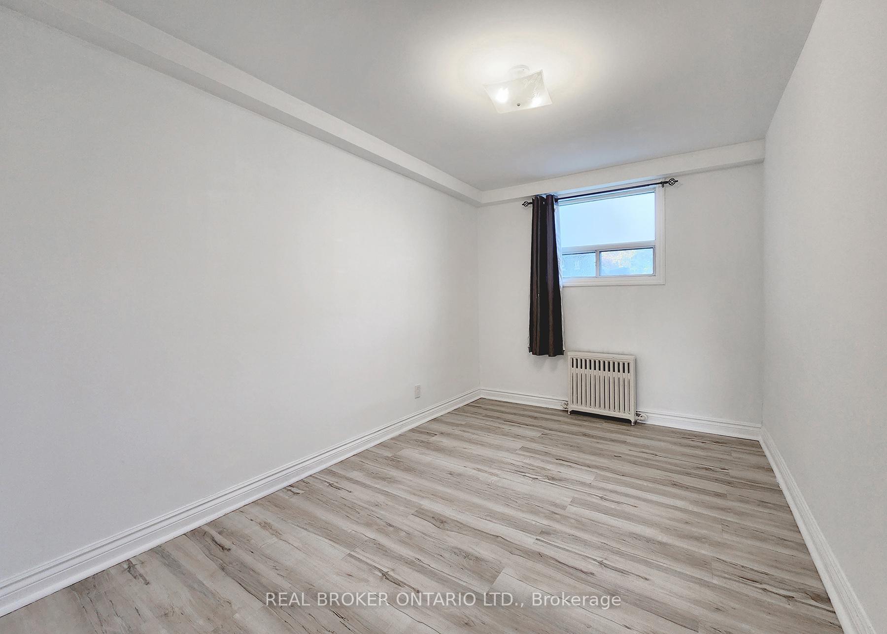Photo 10 of Unit 1, 388 Winona Drive, Toronto, Oakwood Village — HOMEH