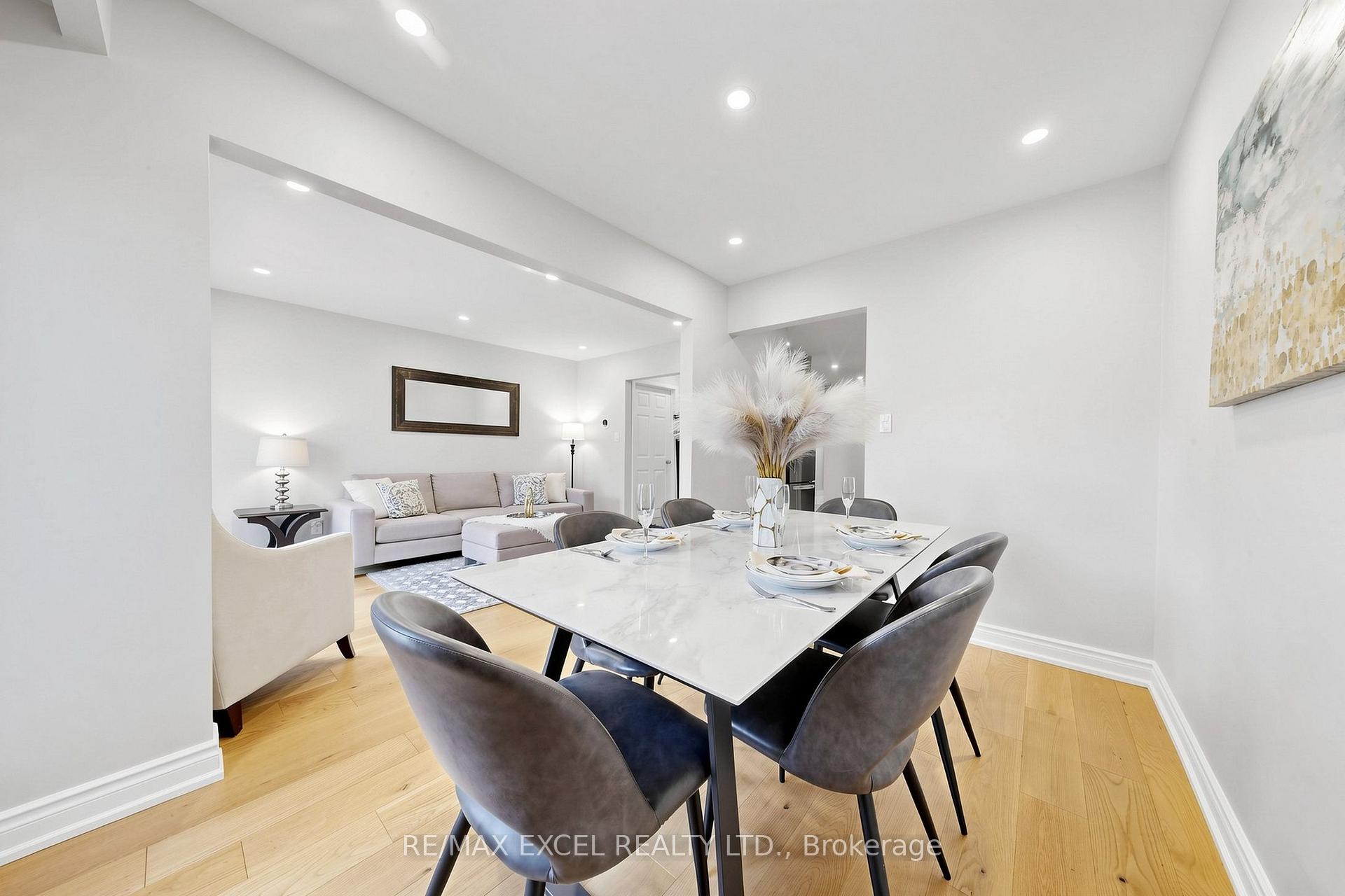 Photo 20 of 144 Brookmill Boulevard, Scarborough, L'Amoreaux — HOMEH