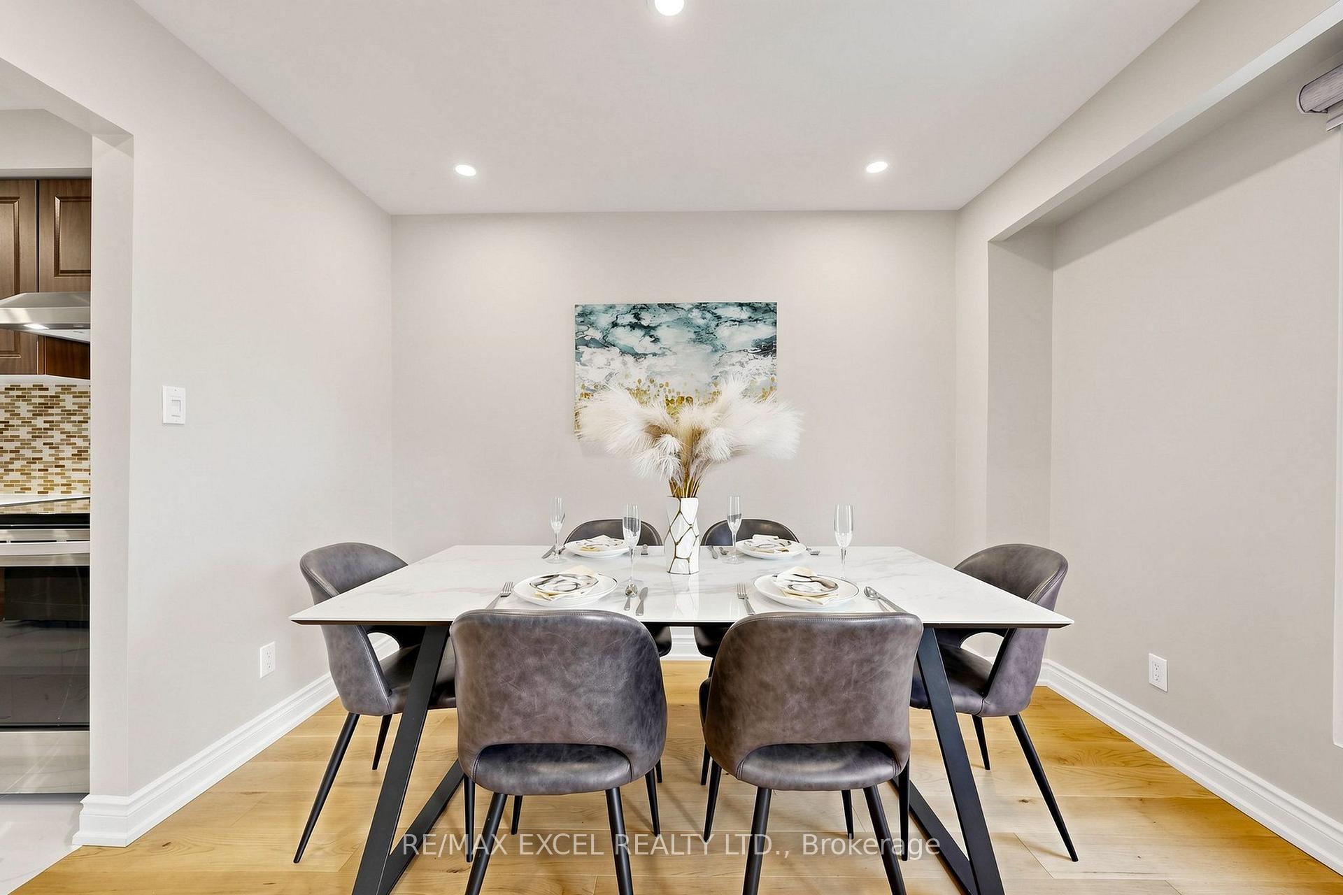 Photo 23 of 144 Brookmill Boulevard, Scarborough, L'Amoreaux — HOMEH