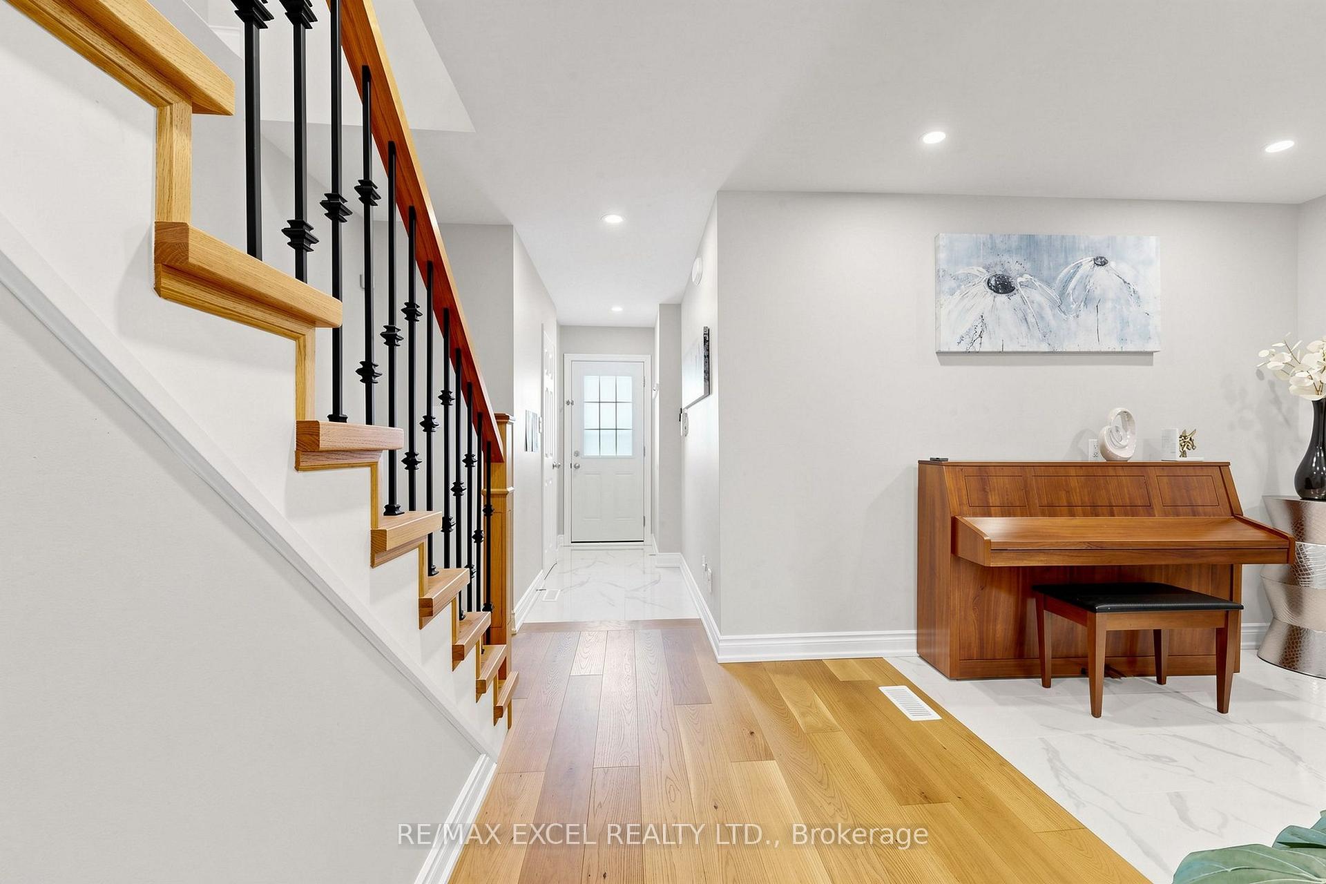 Photo 6 of 144 Brookmill Boulevard, Scarborough, L'Amoreaux — HOMEH