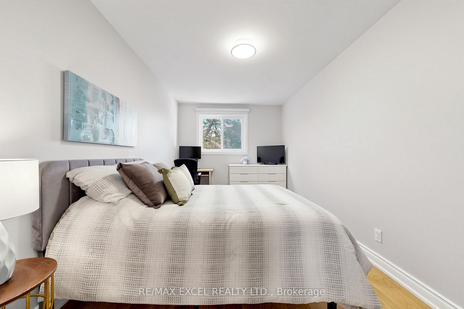 Photo 29 of 144 Brookmill Boulevard, Scarborough, L'Amoreaux — HOMEH