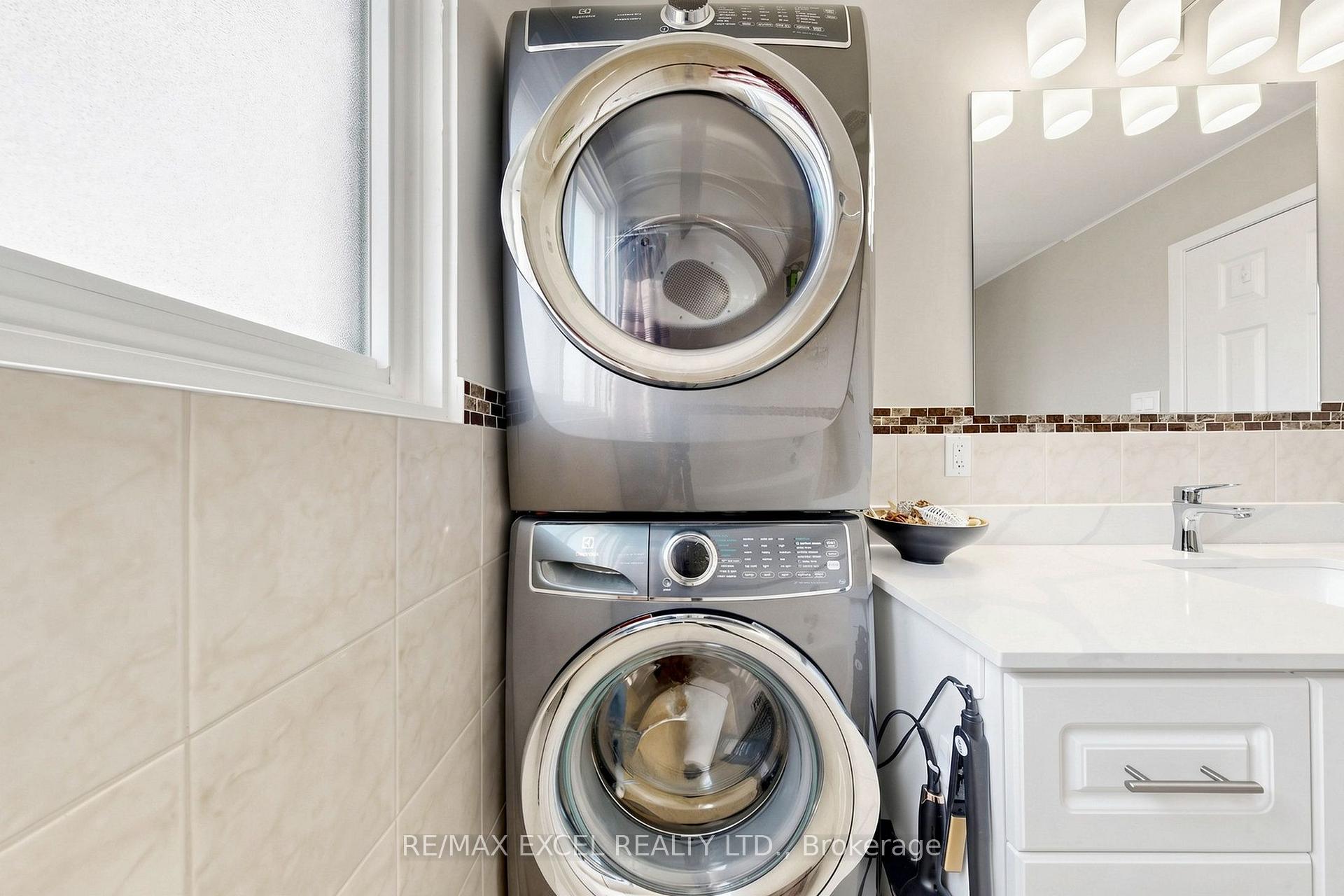 Photo 37 of 144 Brookmill Boulevard, Scarborough, L'Amoreaux — HOMEH