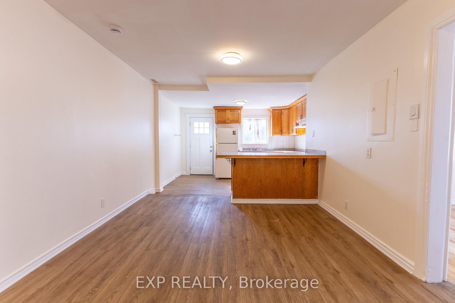Photo 3 of Unit 3, 288 Montreal Road, Ottawa, Vanier — HOMEH