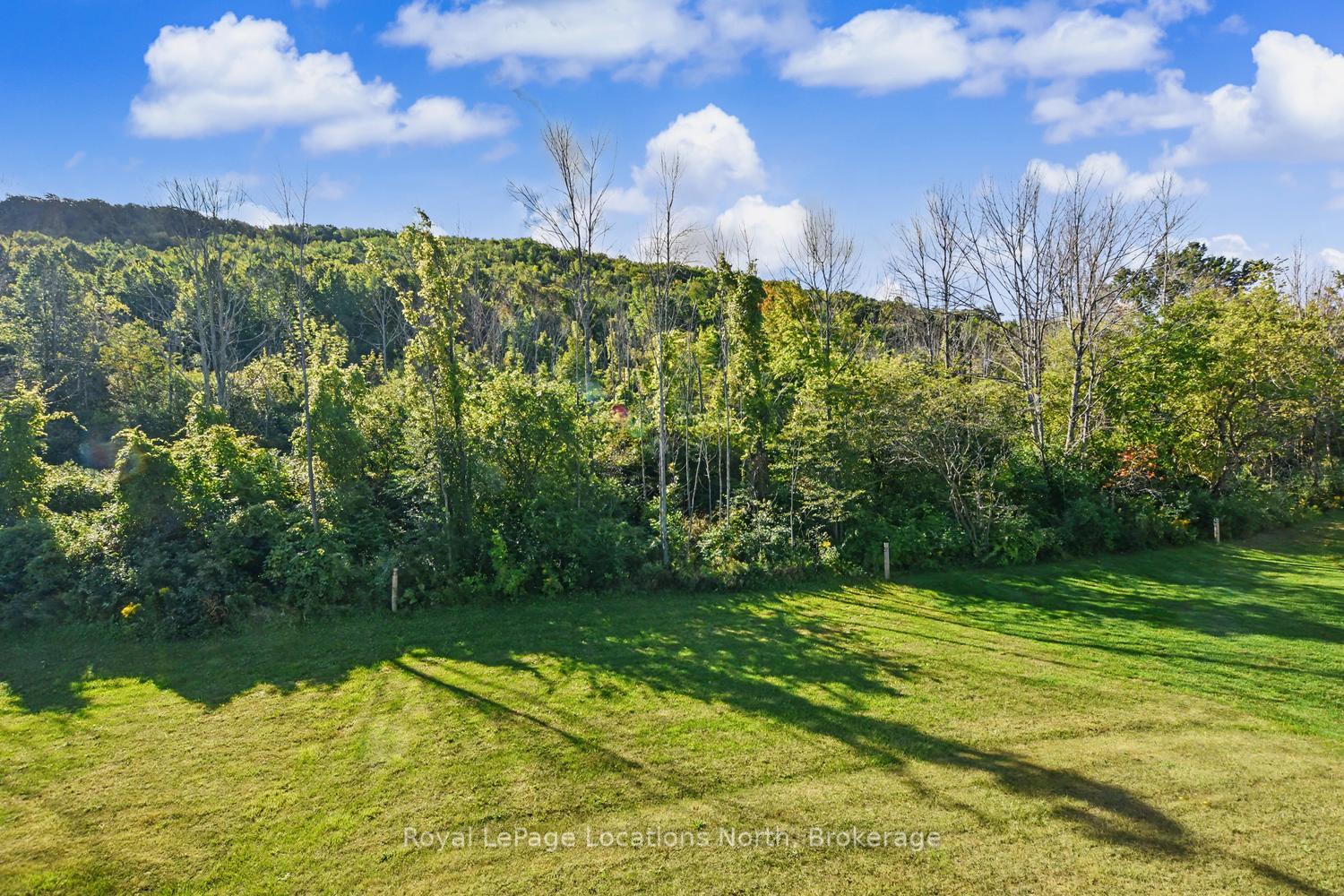 Photo 3 of 124 Dorothy Drive, Blue Mountains — HOMEH