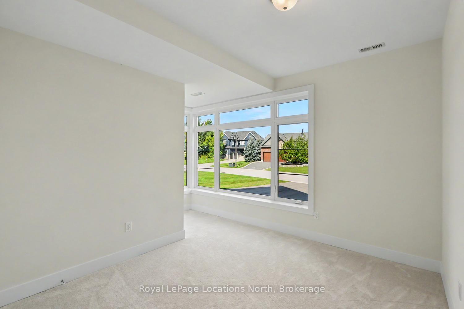 Photo 27 of 124 Dorothy Drive, Blue Mountains — HOMEH