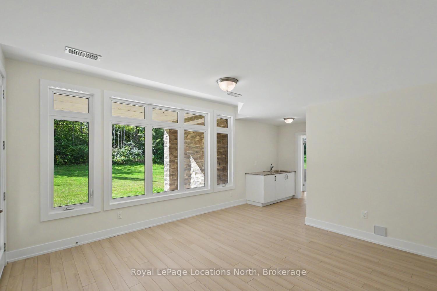 Photo 29 of 124 Dorothy Drive, Blue Mountains — HOMEH