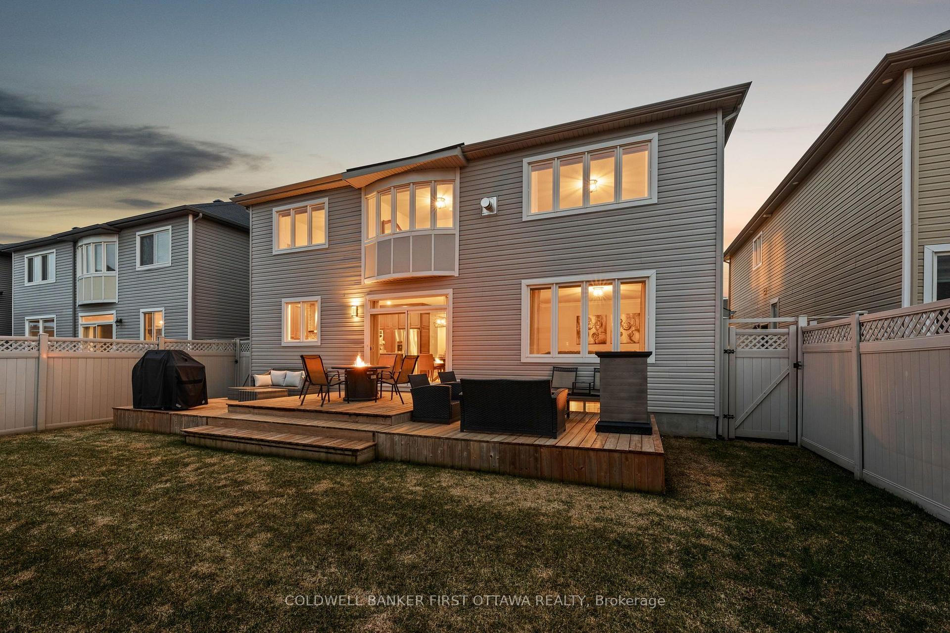 Photo 2 of 60 Ginseng Terrace, Ottawa, Kanata - Emerald Meadows/Trailwest — HOMEH