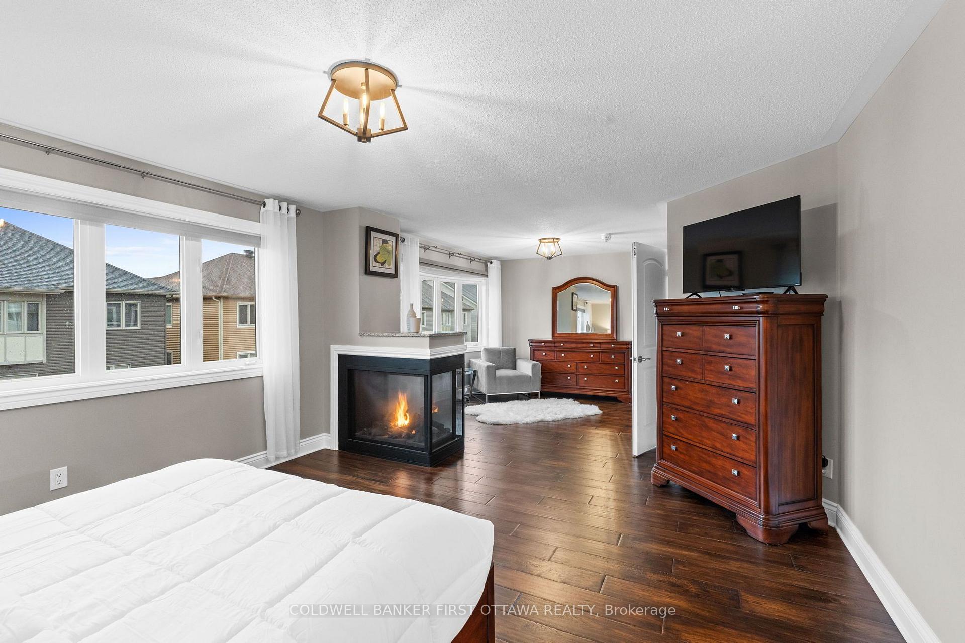 Photo 25 of 60 Ginseng Terrace, Ottawa, Kanata - Emerald Meadows/Trailwest — HOMEH
