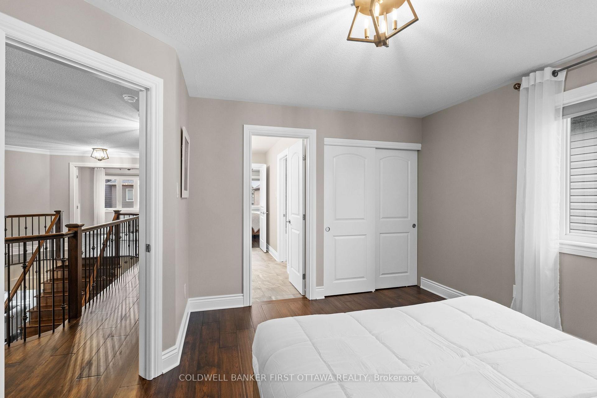 Photo 33 of 60 Ginseng Terrace, Ottawa, Kanata - Emerald Meadows/Trailwest — HOMEH