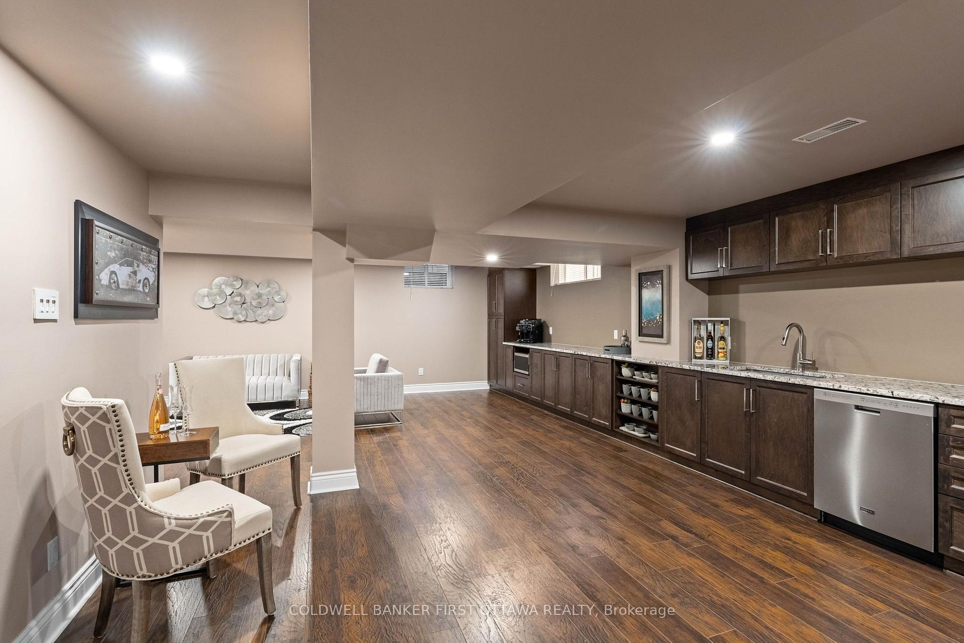 Photo 39 of 60 Ginseng Terrace, Ottawa, Kanata - Emerald Meadows/Trailwest — HOMEH