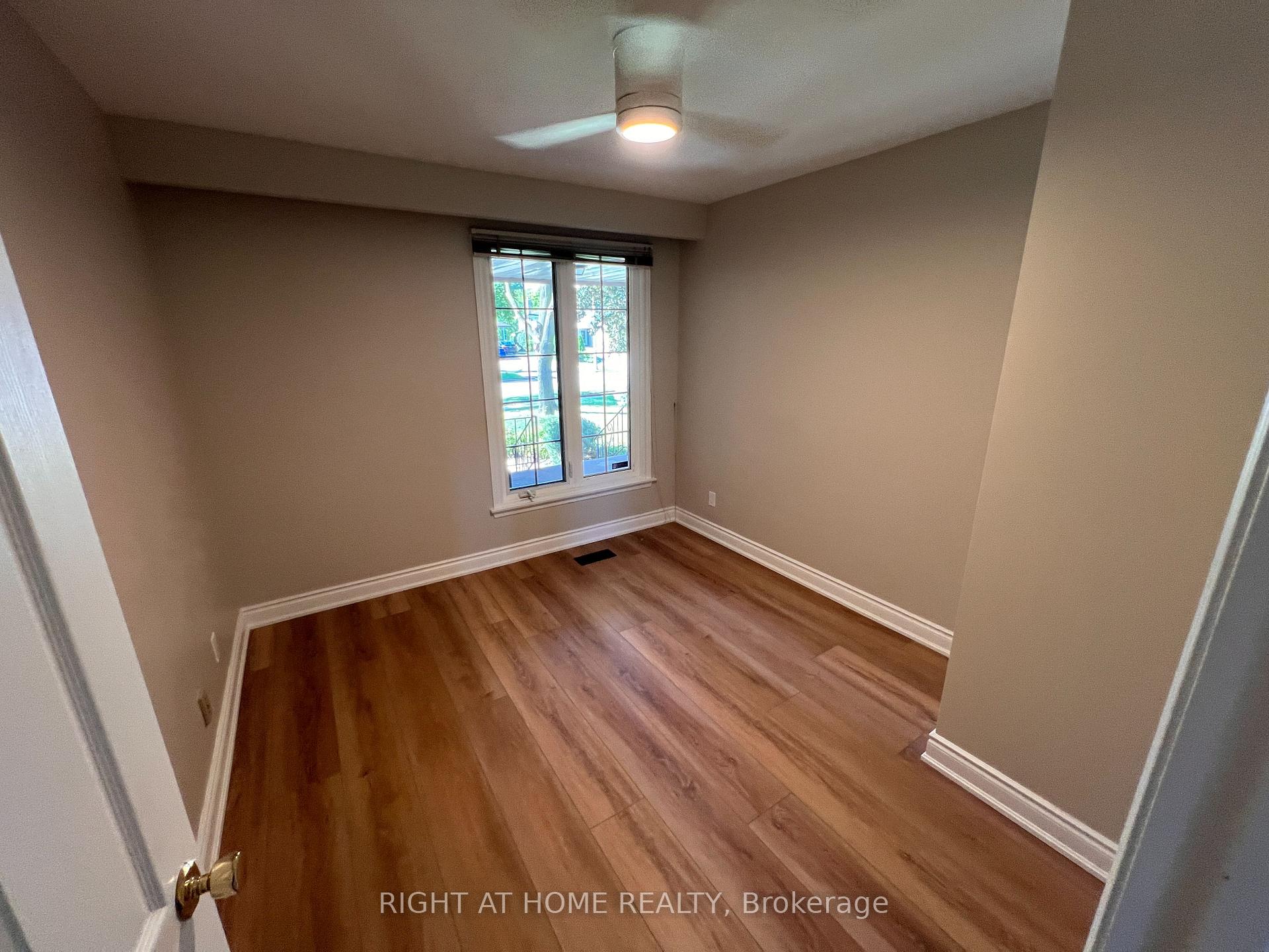 Photo 16 of Unit UPPER, 30 Norbert Crescent, Etobicoke, Markland Wood — HOMEH