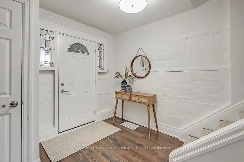 Photo 6 of 97 West Avenue N, Hamilton, Landsdale — HOMEH