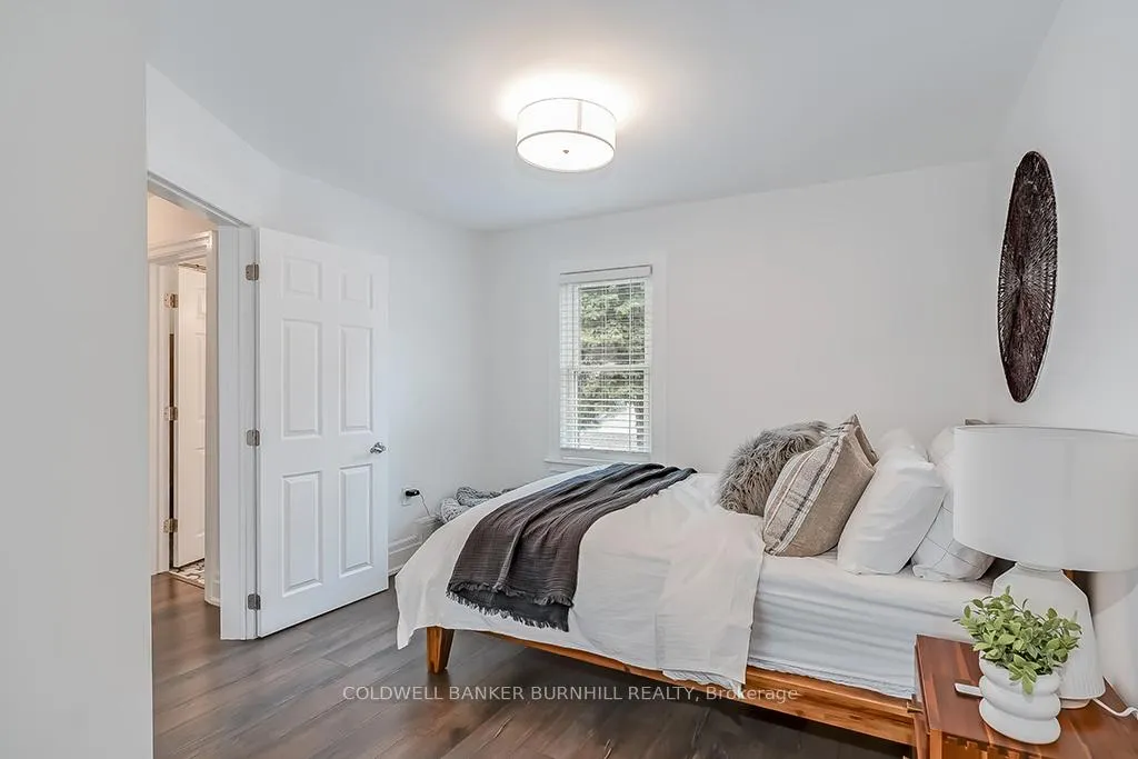 Photo 25 of 97 West Avenue N, Hamilton, Landsdale — HOMEH