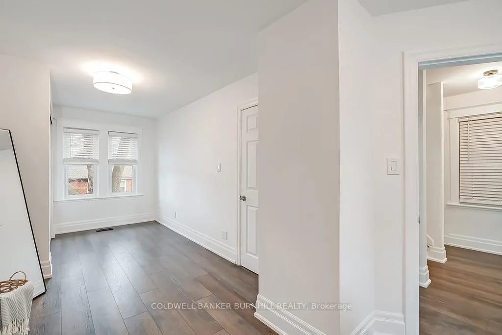 Photo 27 of 97 West Avenue N, Hamilton, Landsdale — HOMEH