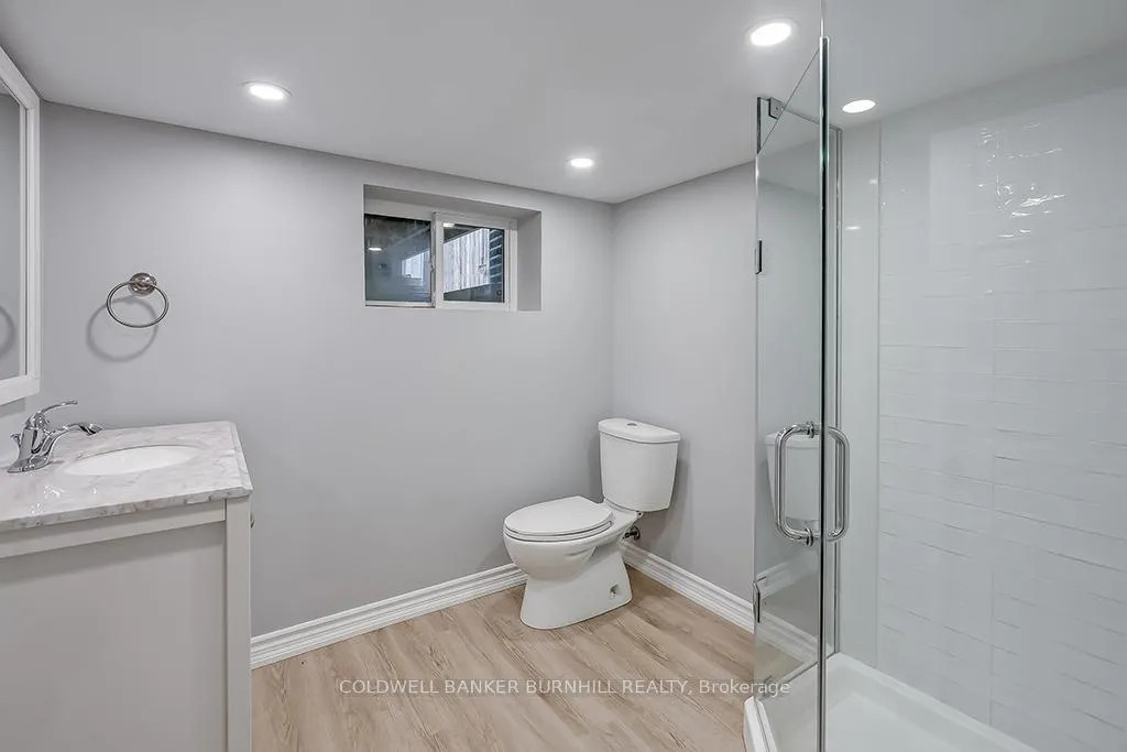 Photo 42 of 97 West Avenue N, Hamilton, Landsdale — HOMEH