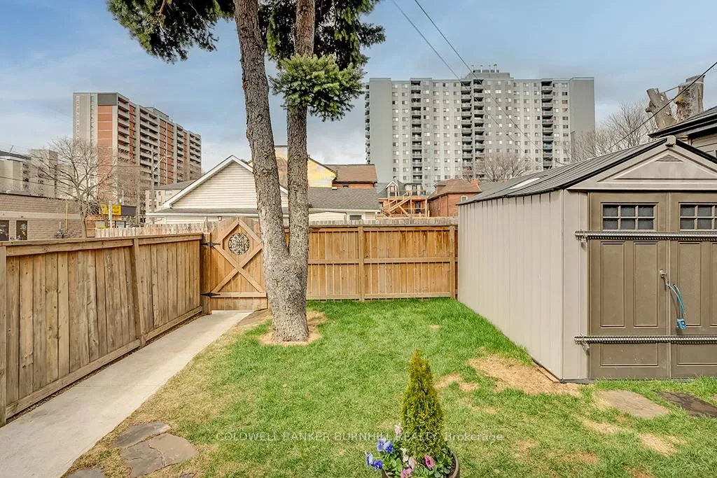 Photo 45 of 97 West Avenue N, Hamilton, Landsdale — HOMEH