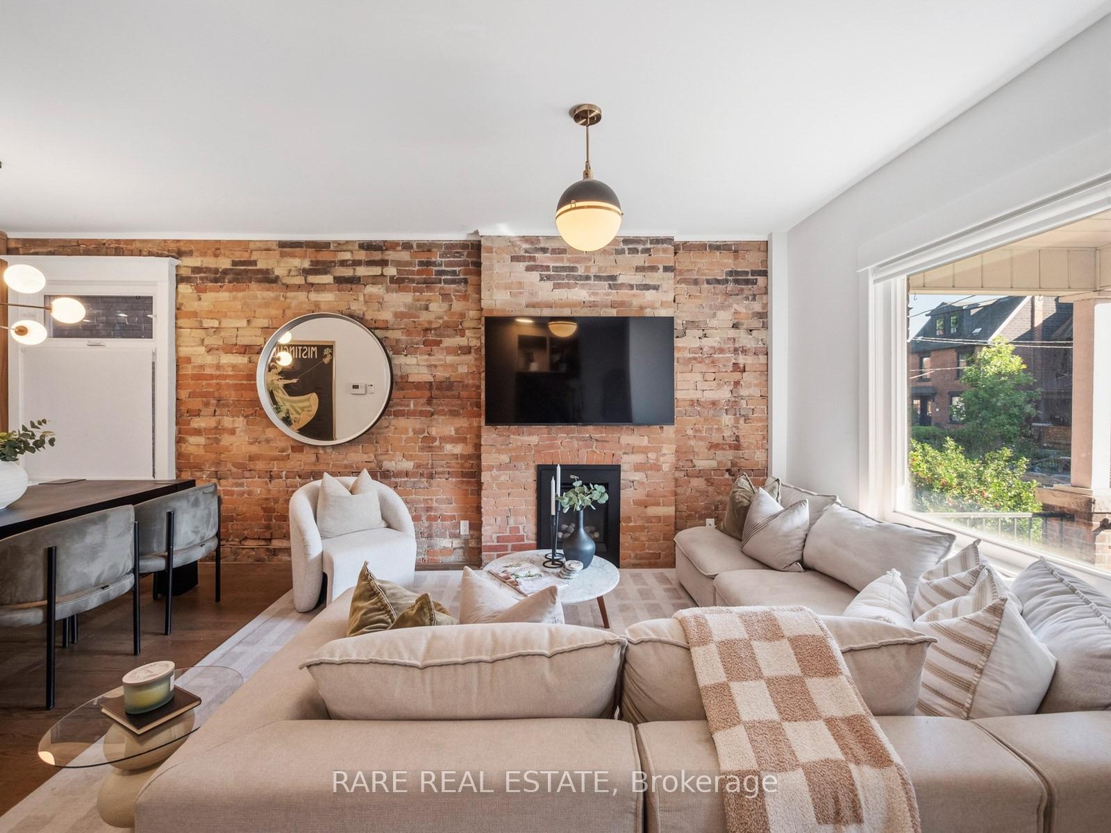 Photo 5 of 12 Herman Avenue, Toronto, Roncesvalles — HOMEH
