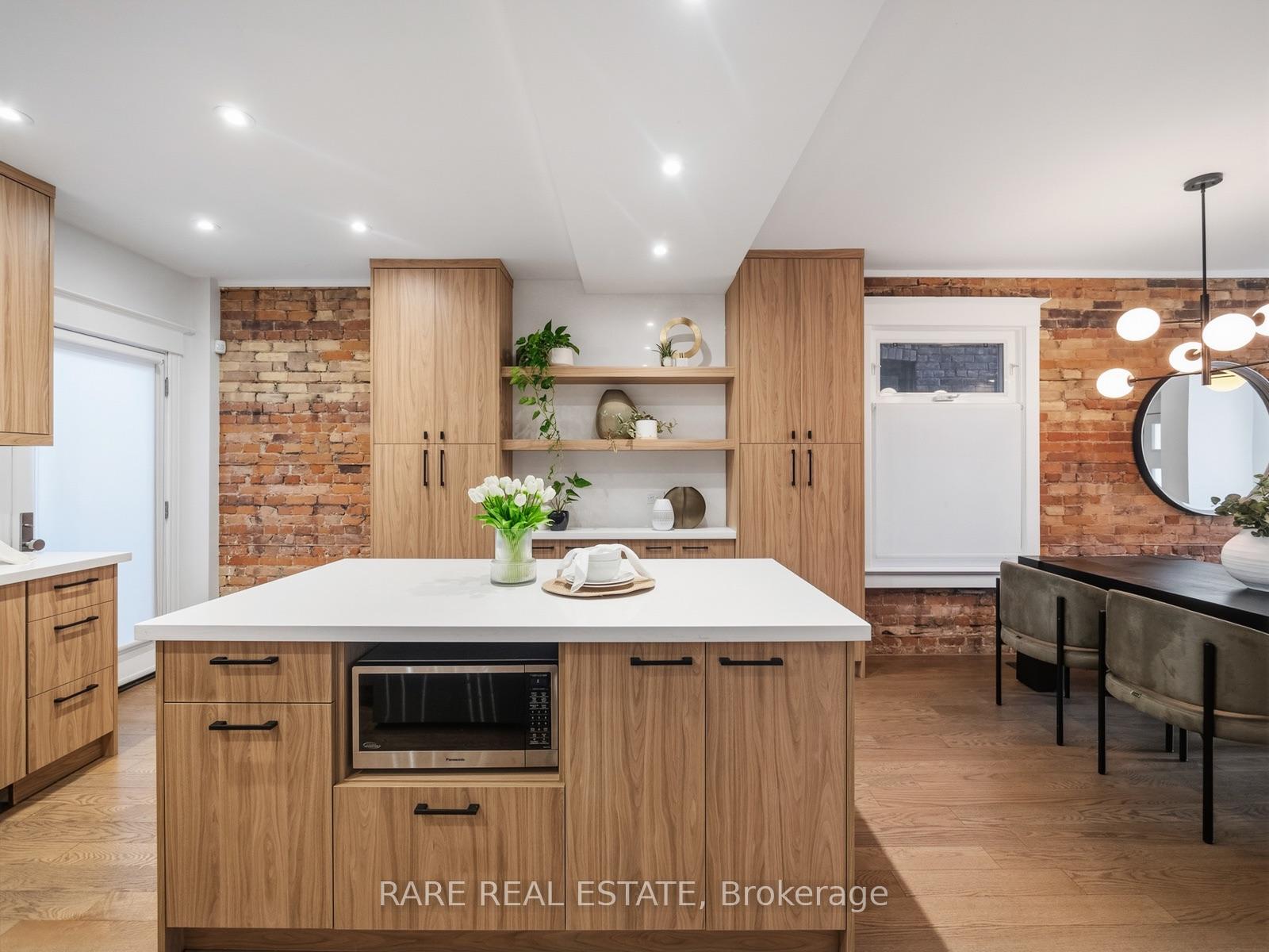 Photo 7 of 12 Herman Avenue, Toronto, Roncesvalles — HOMEH