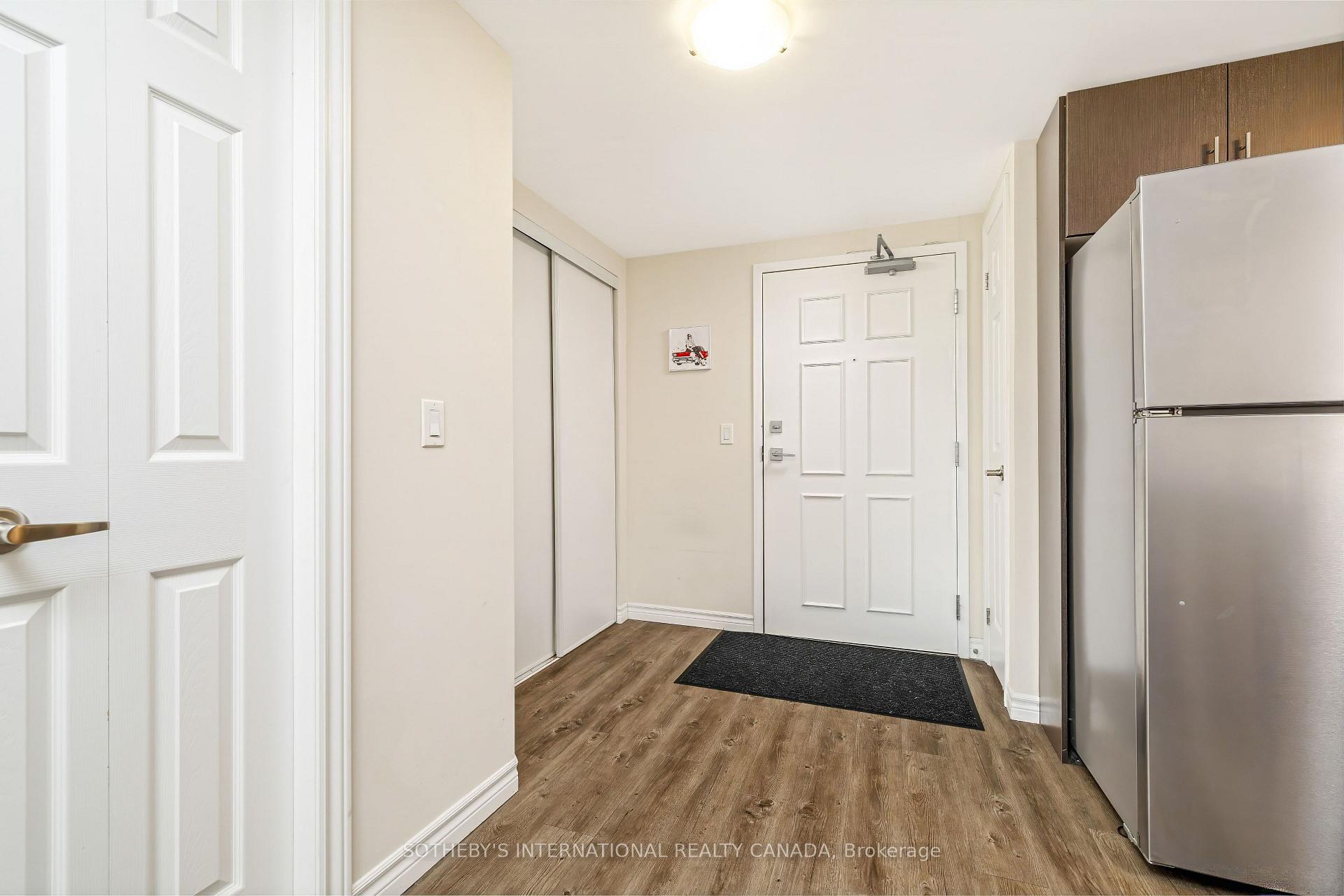 Photo 6 of Unit 212, 7 Kay Crescent, Guelph, Pineridge/Westminster Woods — HOMEH