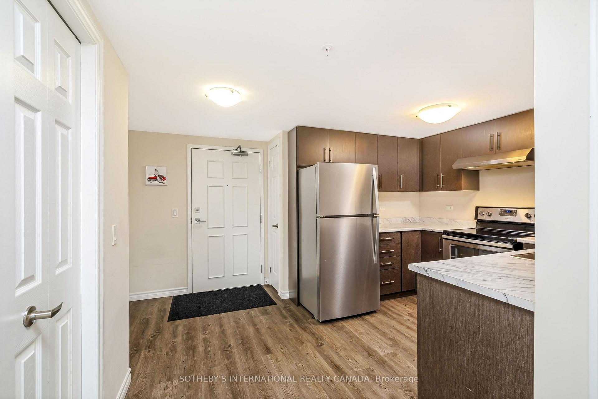 Photo 7 of Unit 212, 7 Kay Crescent, Guelph, Pineridge/Westminster Woods — HOMEH